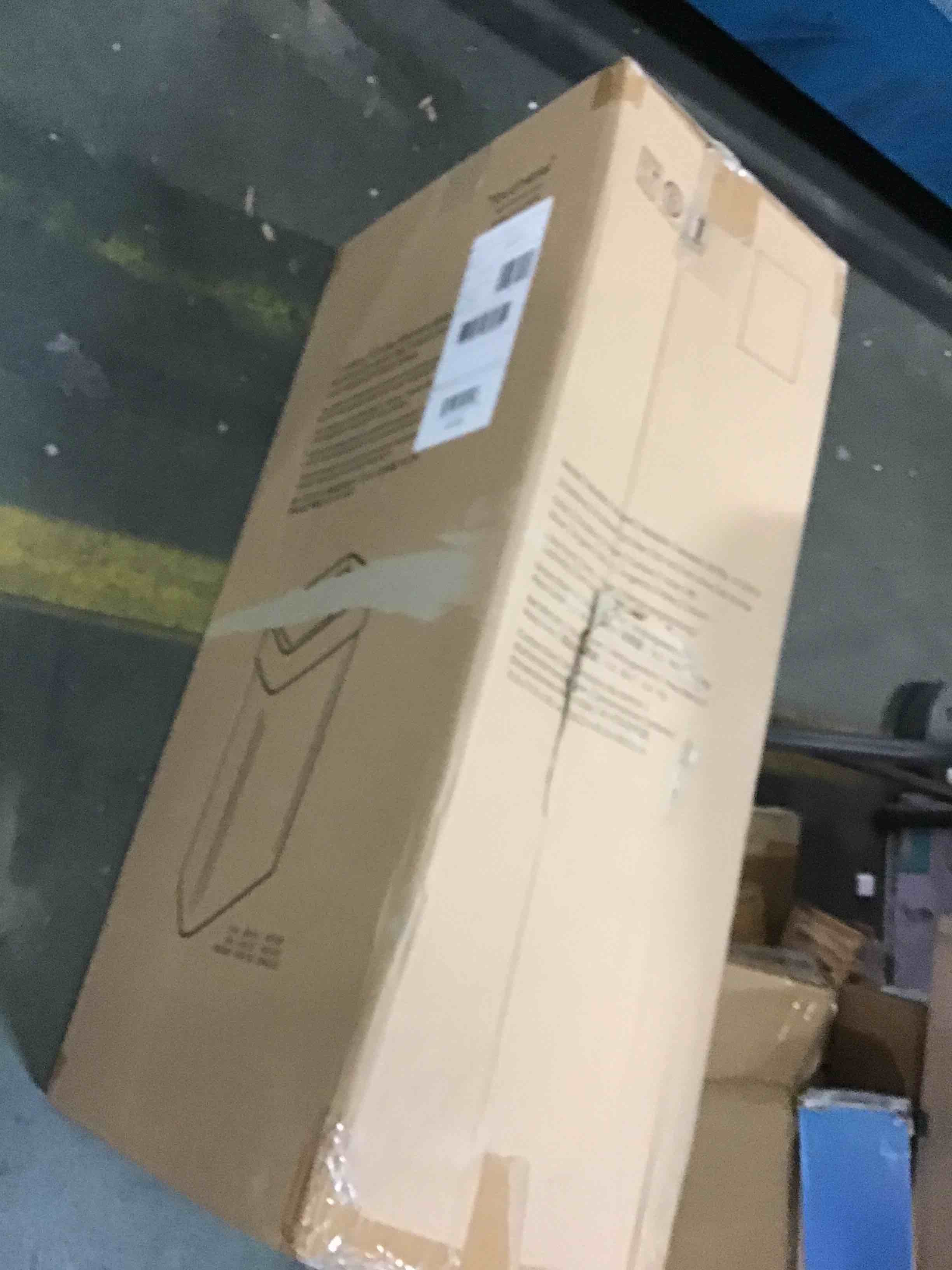 https://s3.amazonaws.com/lotting-images-prod/bidfta/YEL6044526_1708189245463.jpeg