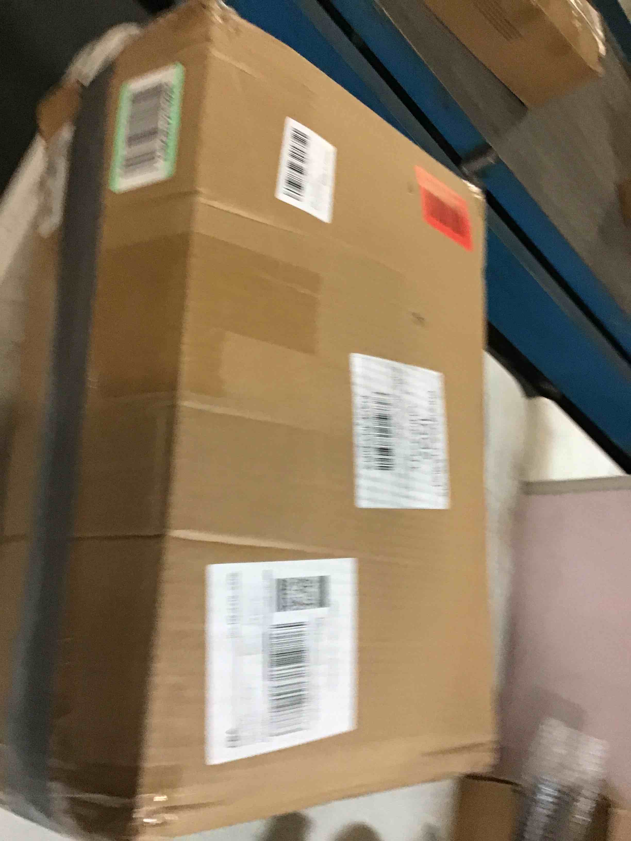 https://s3.amazonaws.com/lotting-images-prod/bidfta/YEL6044689_1708258556986.jpeg