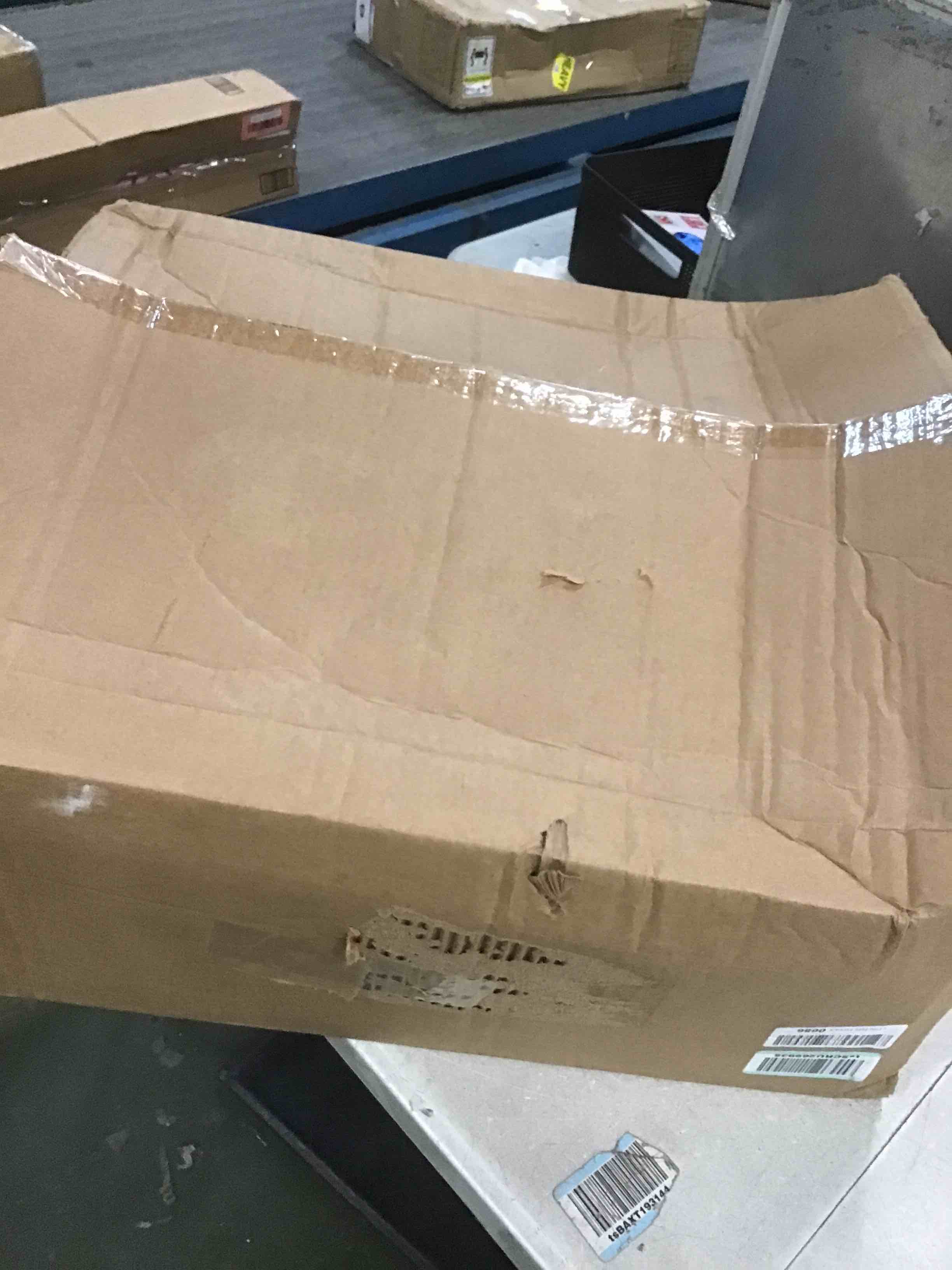 https://s3.amazonaws.com/lotting-images-prod/bidfta/YEL6045647_1708346065304.jpeg
