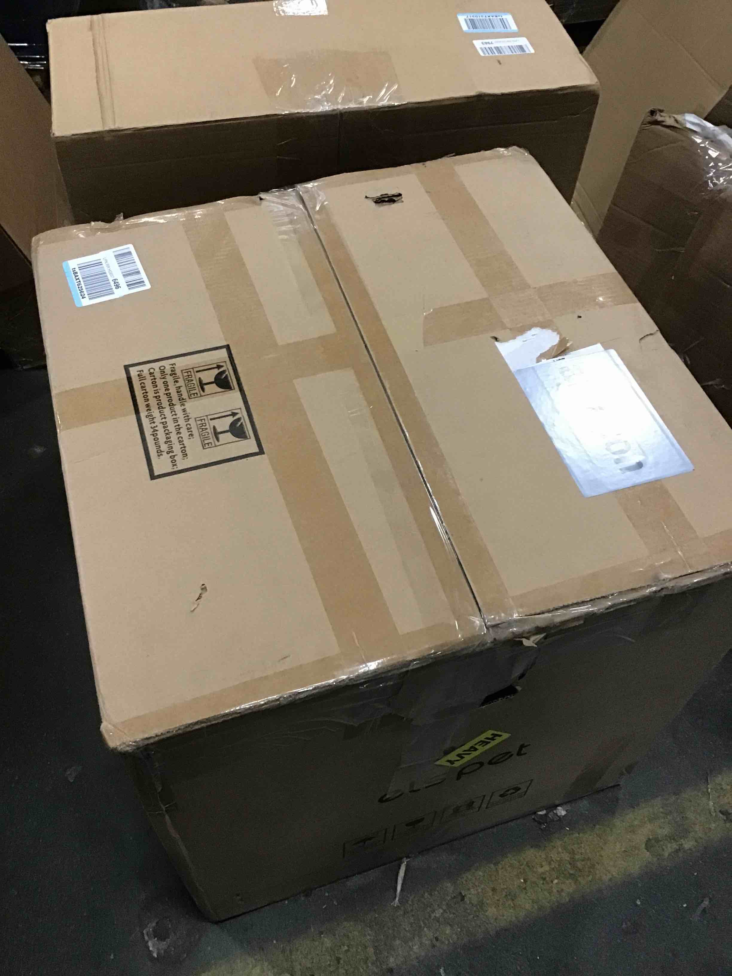 https://s3.amazonaws.com/lotting-images-prod/bidfta/YEL6046607_1708629883387.jpeg