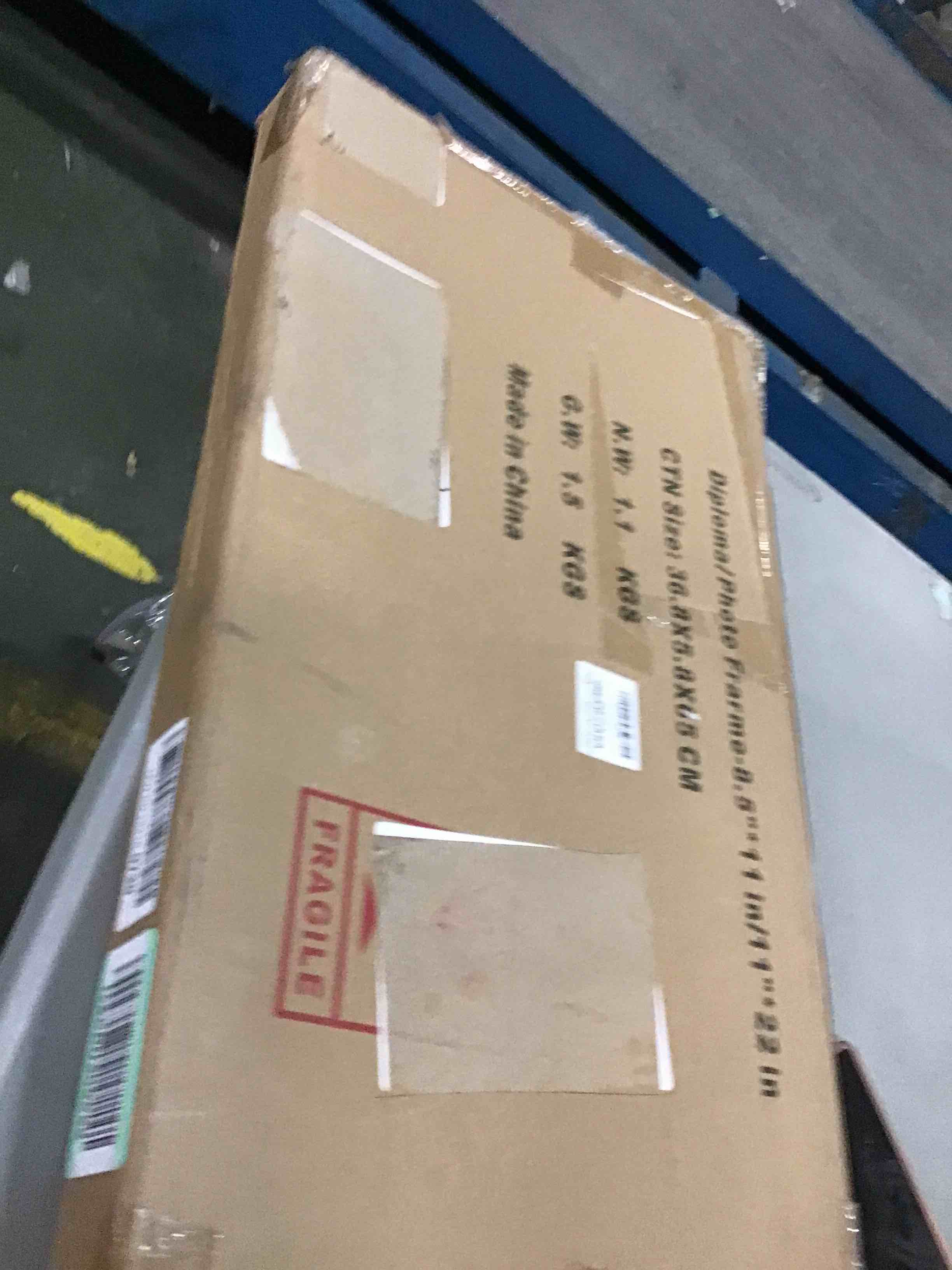 https://s3.amazonaws.com/lotting-images-prod/bidfta/YEL6048919_1708432858660.jpeg