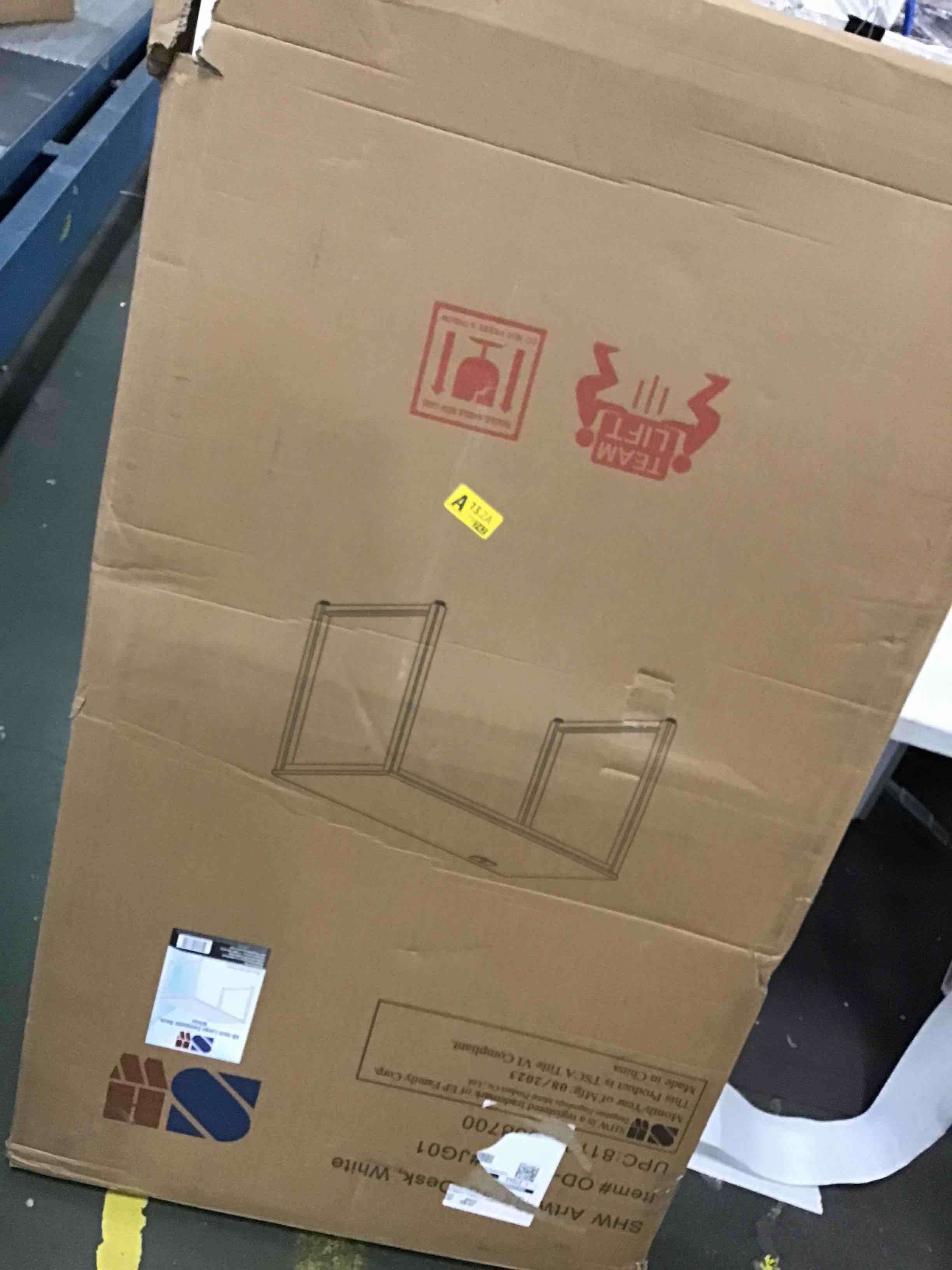 https://s3.amazonaws.com/lotting-images-prod/bidfta/YEL6049587_1708535710032.jpeg