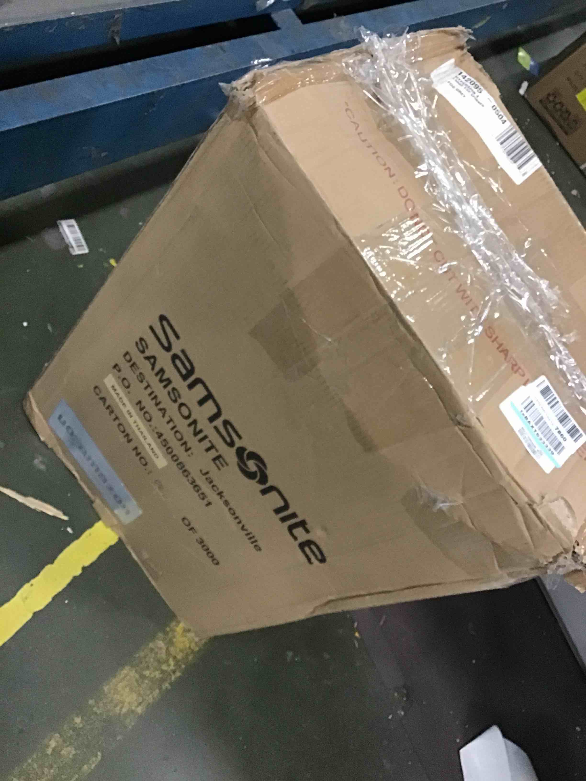 https://s3.amazonaws.com/lotting-images-prod/bidfta/YEL6049711_1708544435080.jpeg