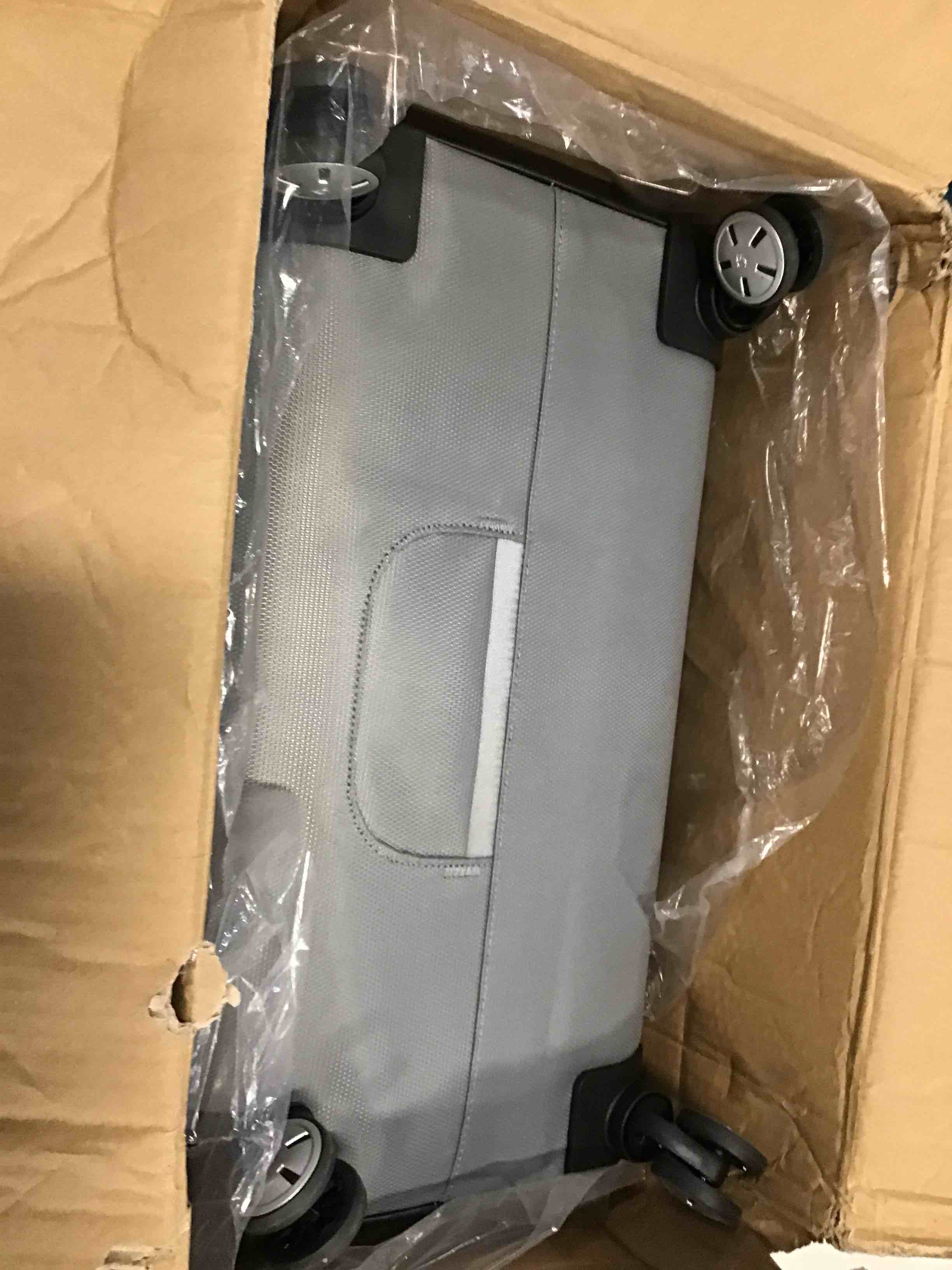 https://s3.amazonaws.com/lotting-images-prod/bidfta/YEL6049711_1708544444406.jpeg