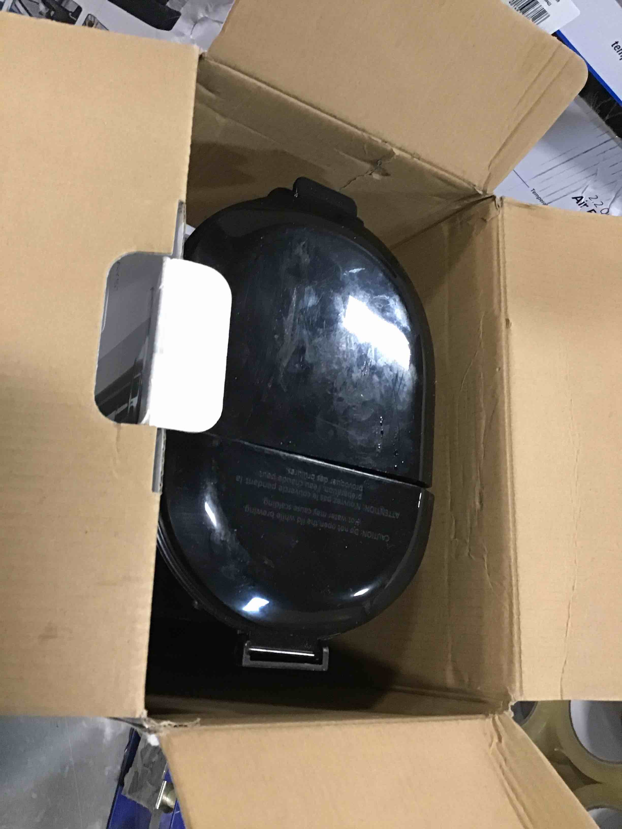 https://s3.amazonaws.com/lotting-images-prod/bidfta/YEL6049931_1708615392728.jpeg