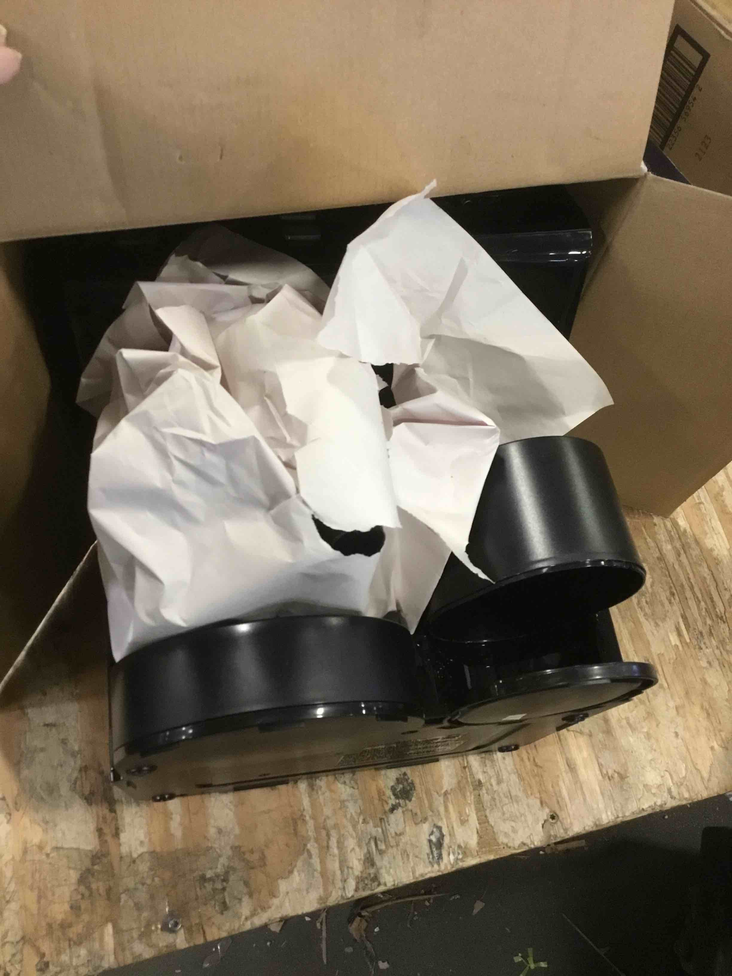 https://s3.amazonaws.com/lotting-images-prod/bidfta/YEL6050437_1708449710331.jpeg
