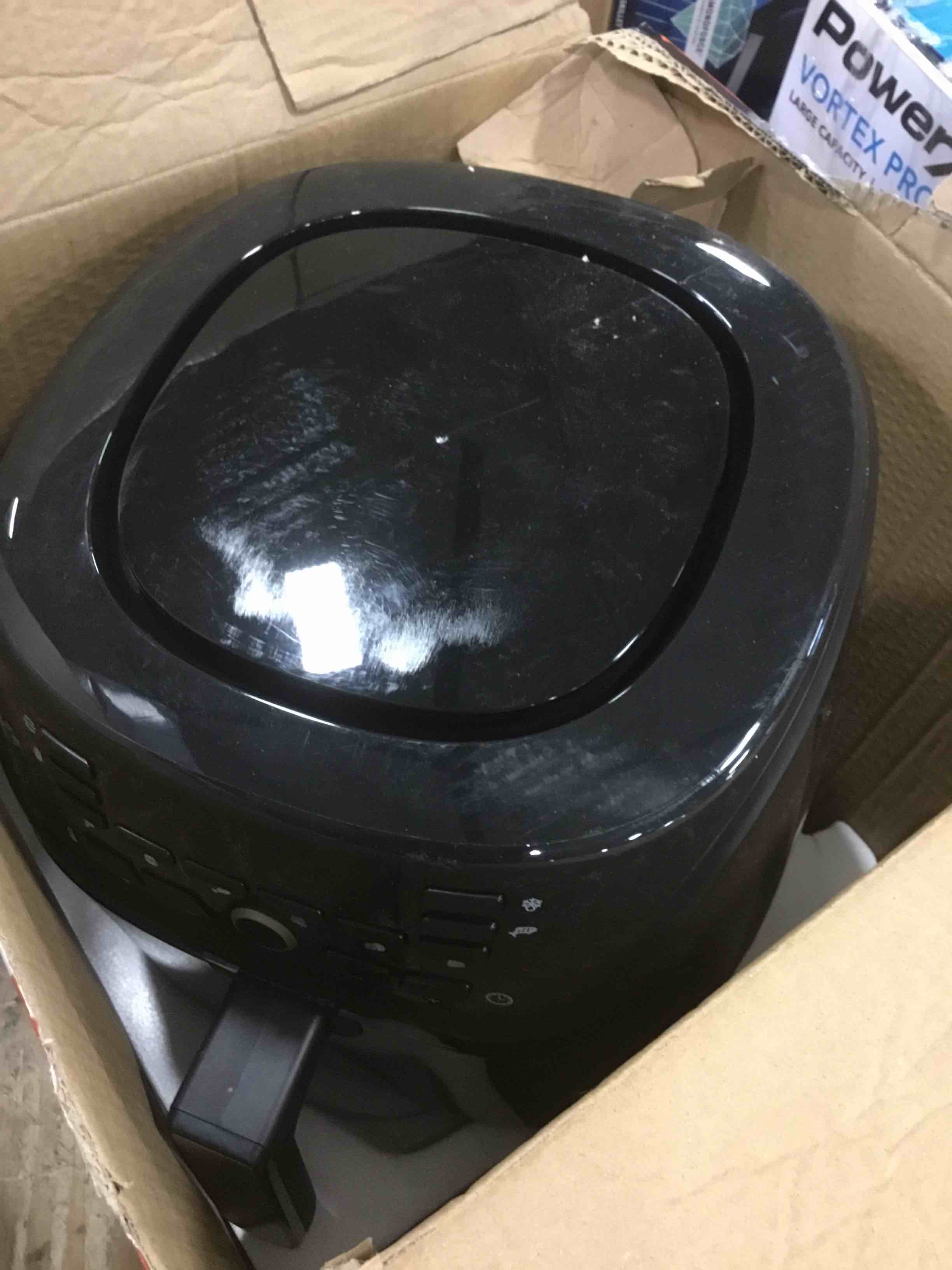 https://s3.amazonaws.com/lotting-images-prod/bidfta/YEL6050501_1708461084693.jpeg
