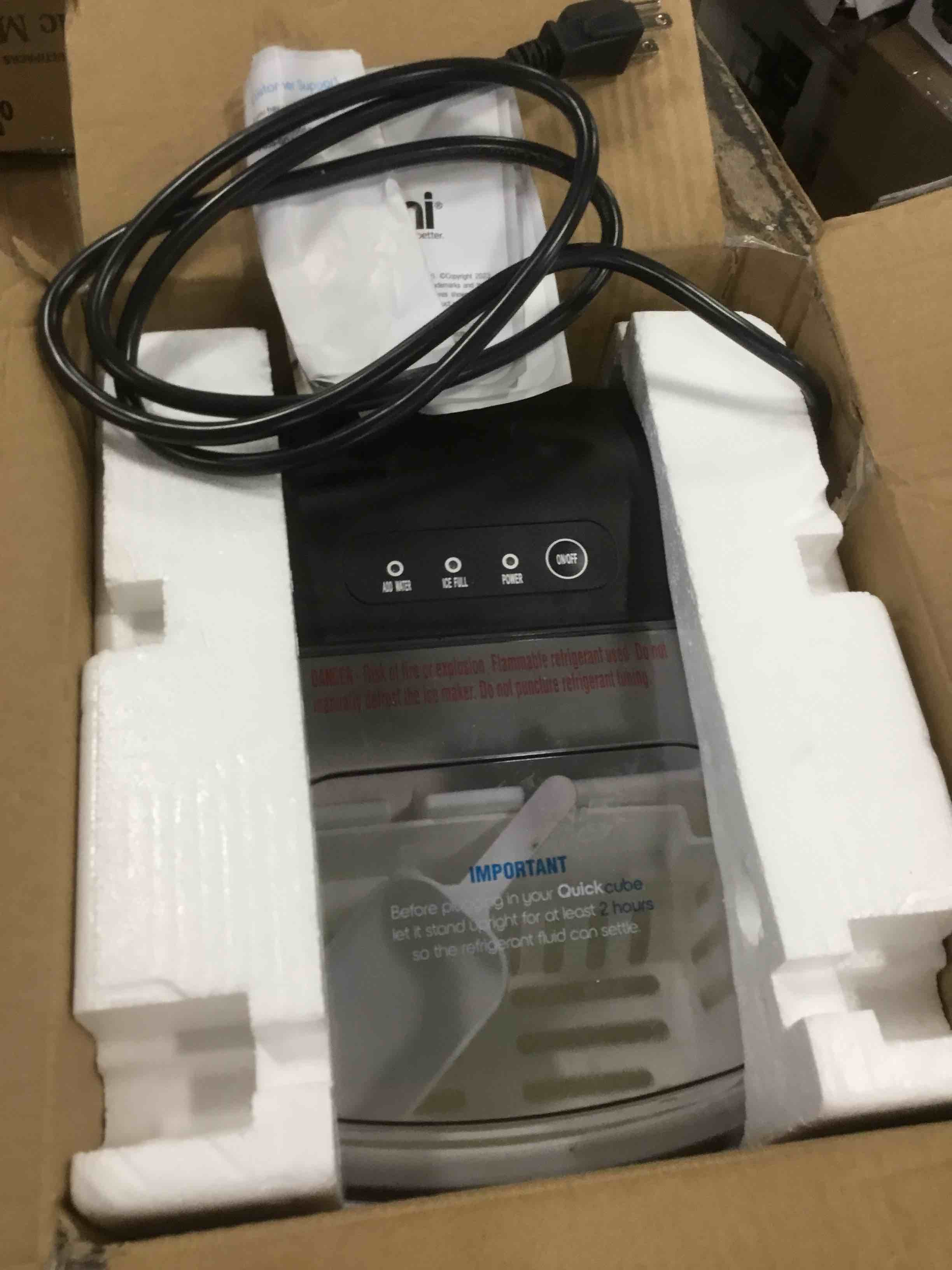 https://s3.amazonaws.com/lotting-images-prod/bidfta/YEL6050513_1708462344199.jpeg