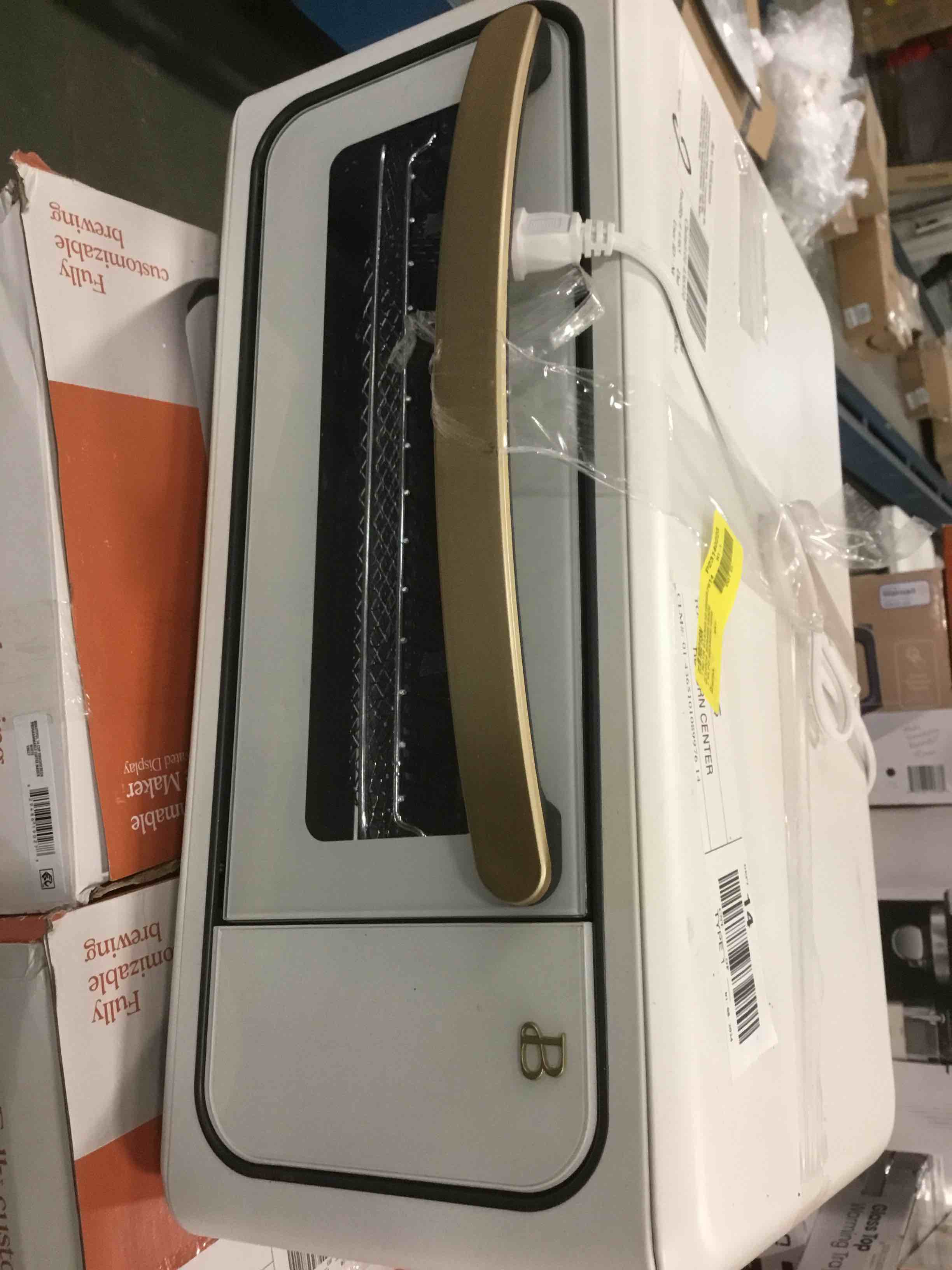 https://s3.amazonaws.com/lotting-images-prod/bidfta/YEL6050544_1708519154008.jpeg