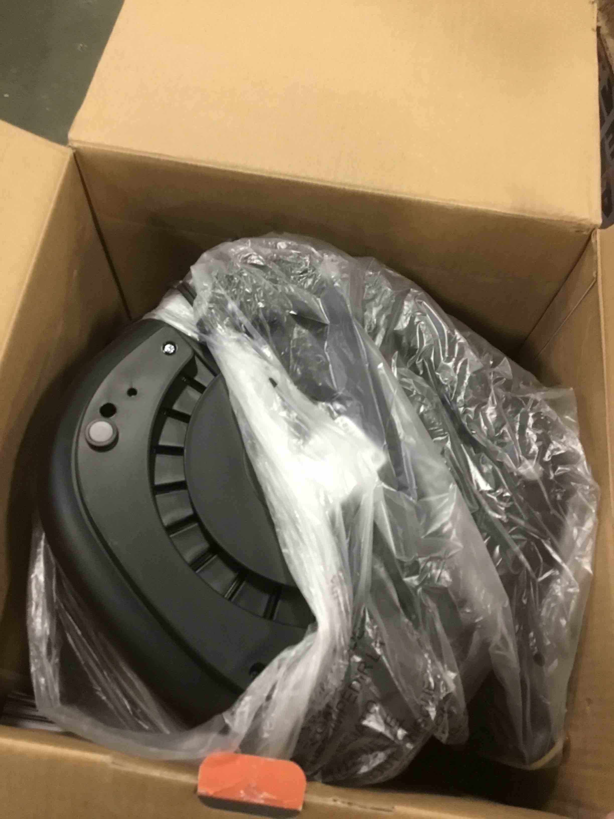 https://s3.amazonaws.com/lotting-images-prod/bidfta/YEL6050567_1708521658922.jpeg
