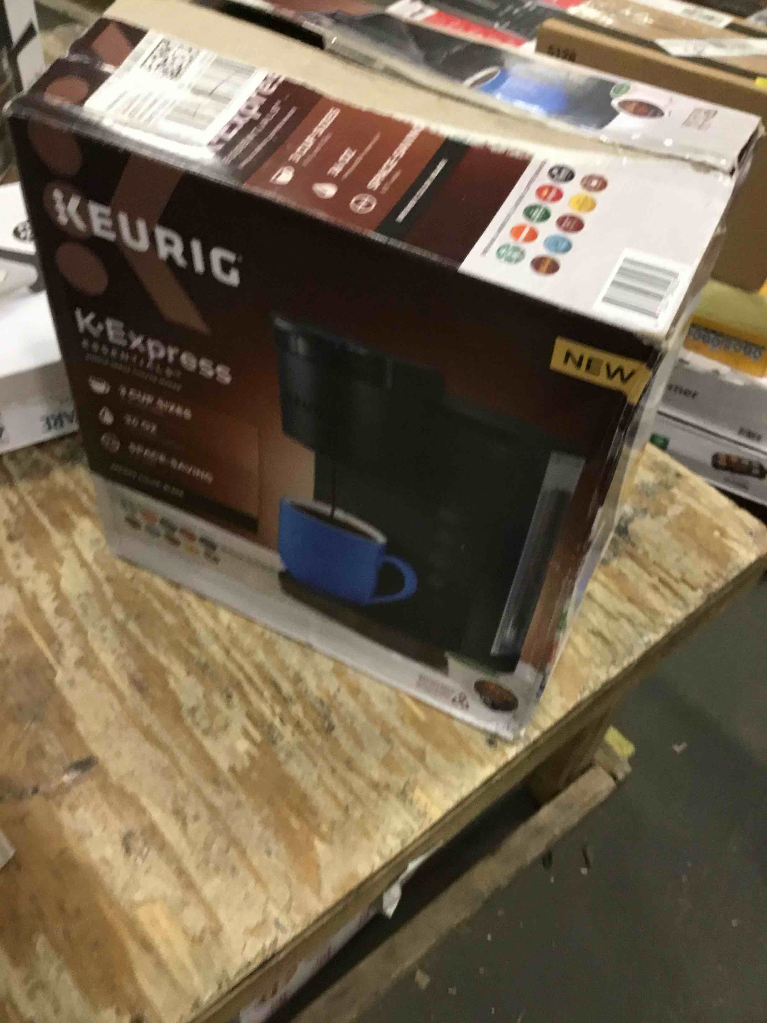https://s3.amazonaws.com/lotting-images-prod/bidfta/YEL6050831_1708617154229.jpeg