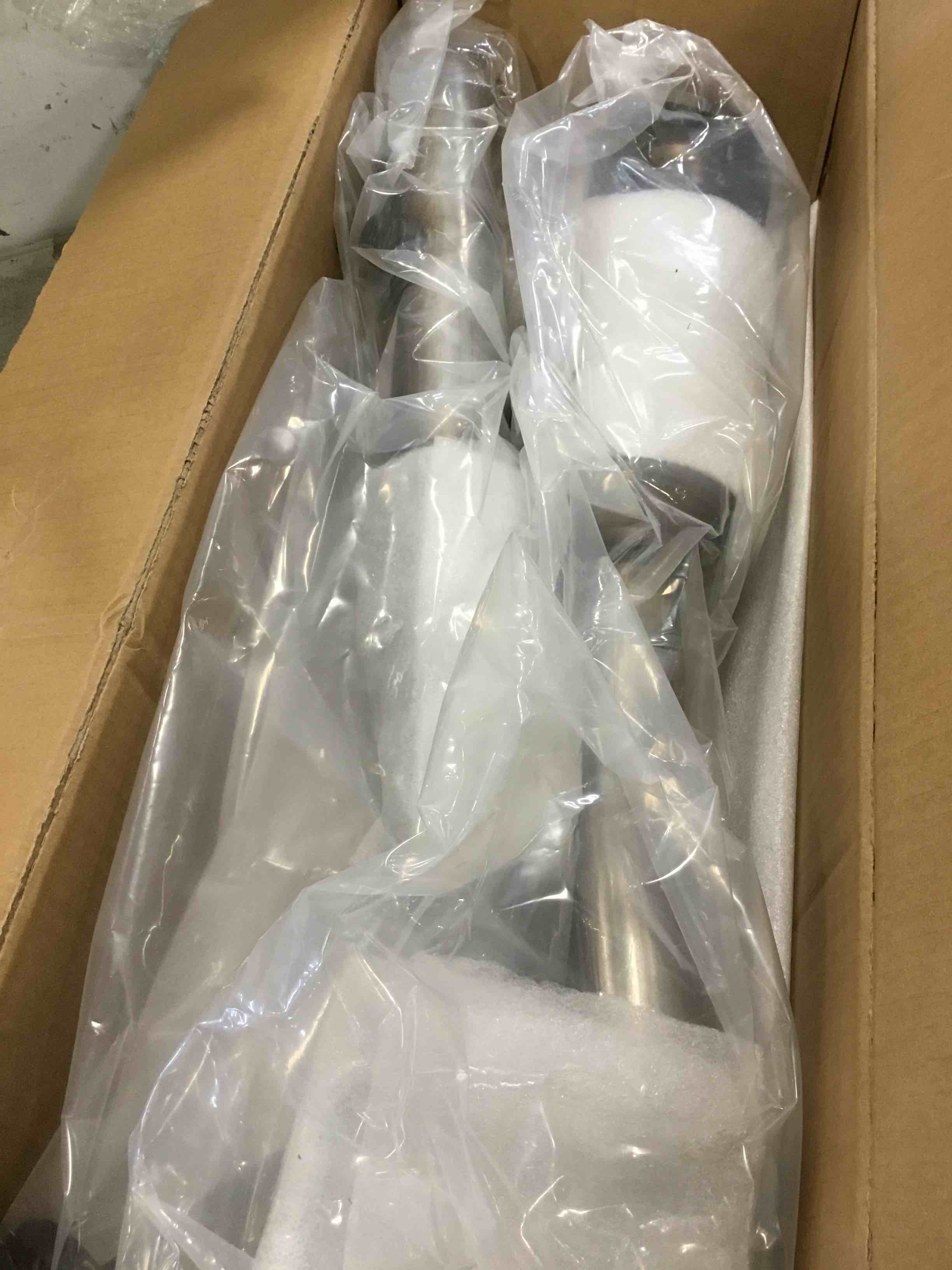 https://s3.amazonaws.com/lotting-images-prod/bidfta/YEL6053242_1707937575519.jpeg