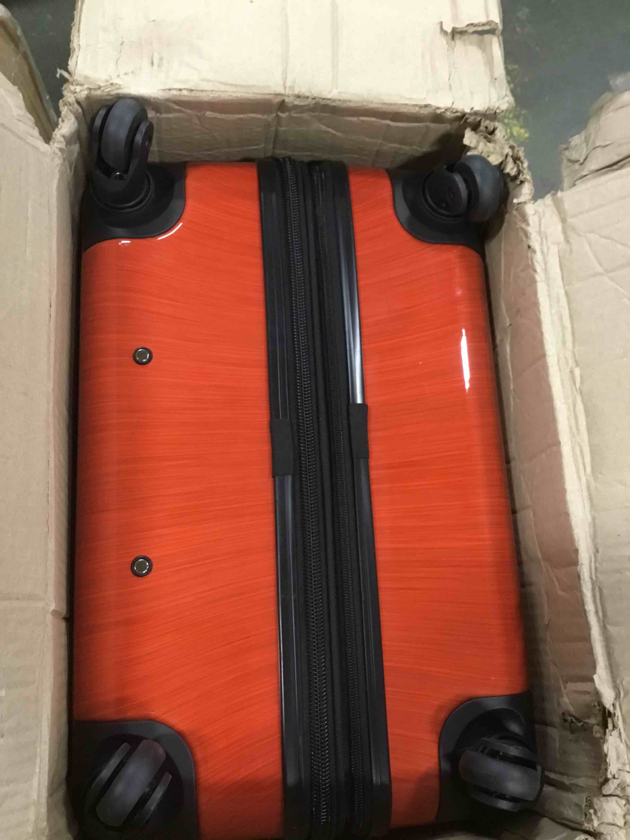 https://s3.amazonaws.com/lotting-images-prod/bidfta/YEL6053576_1708095417364.jpeg