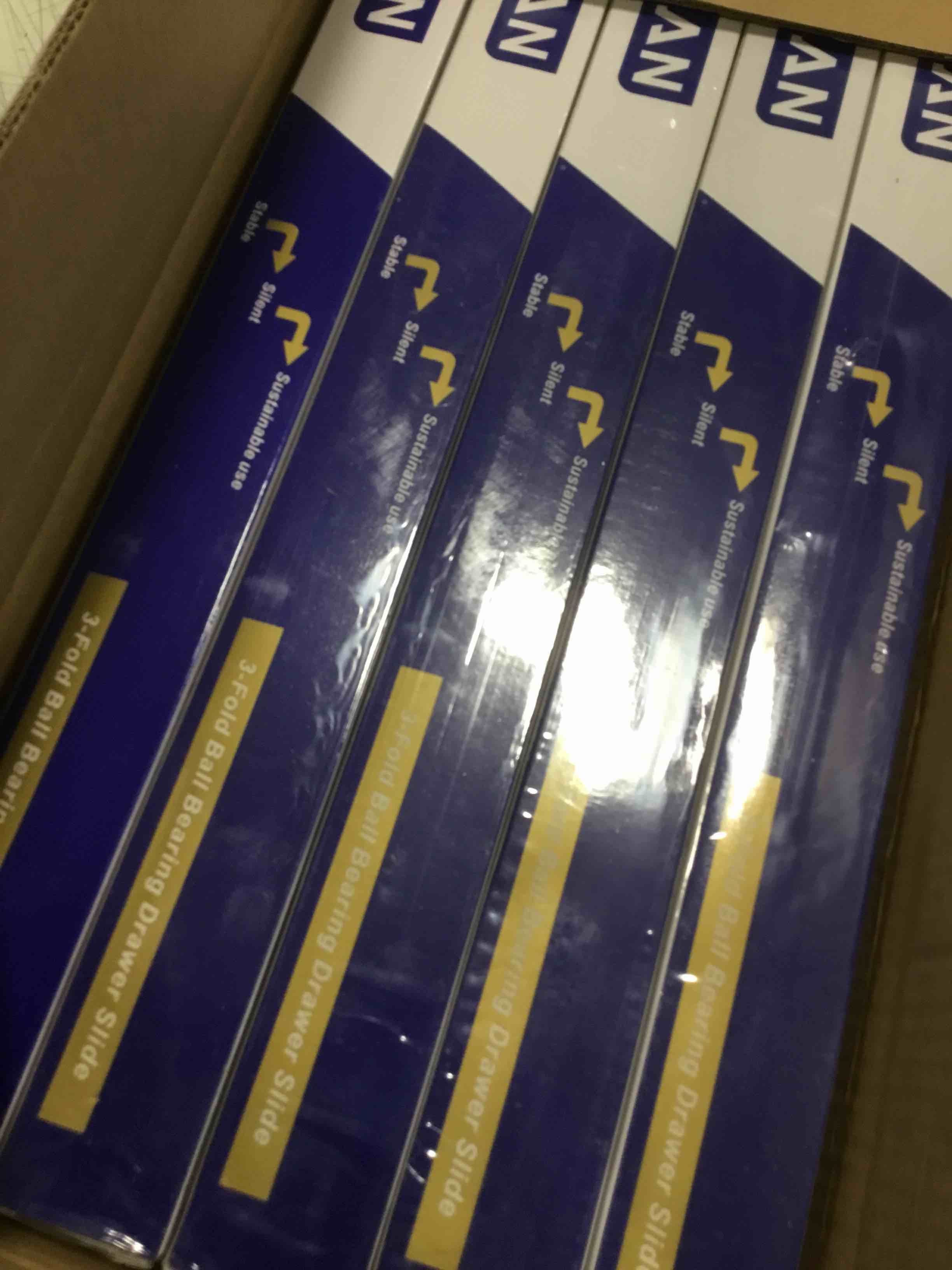 https://s3.amazonaws.com/lotting-images-prod/bidfta/YEL6053799_1708186919296.jpeg