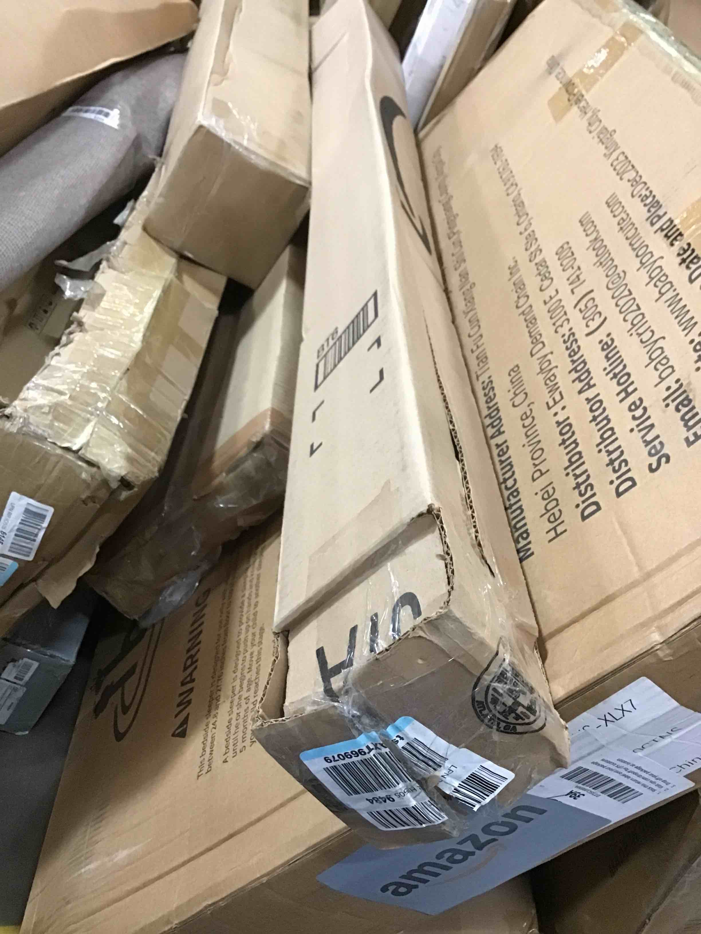 https://s3.amazonaws.com/lotting-images-prod/bidfta/YEL6058137_1713454944134.jpeg