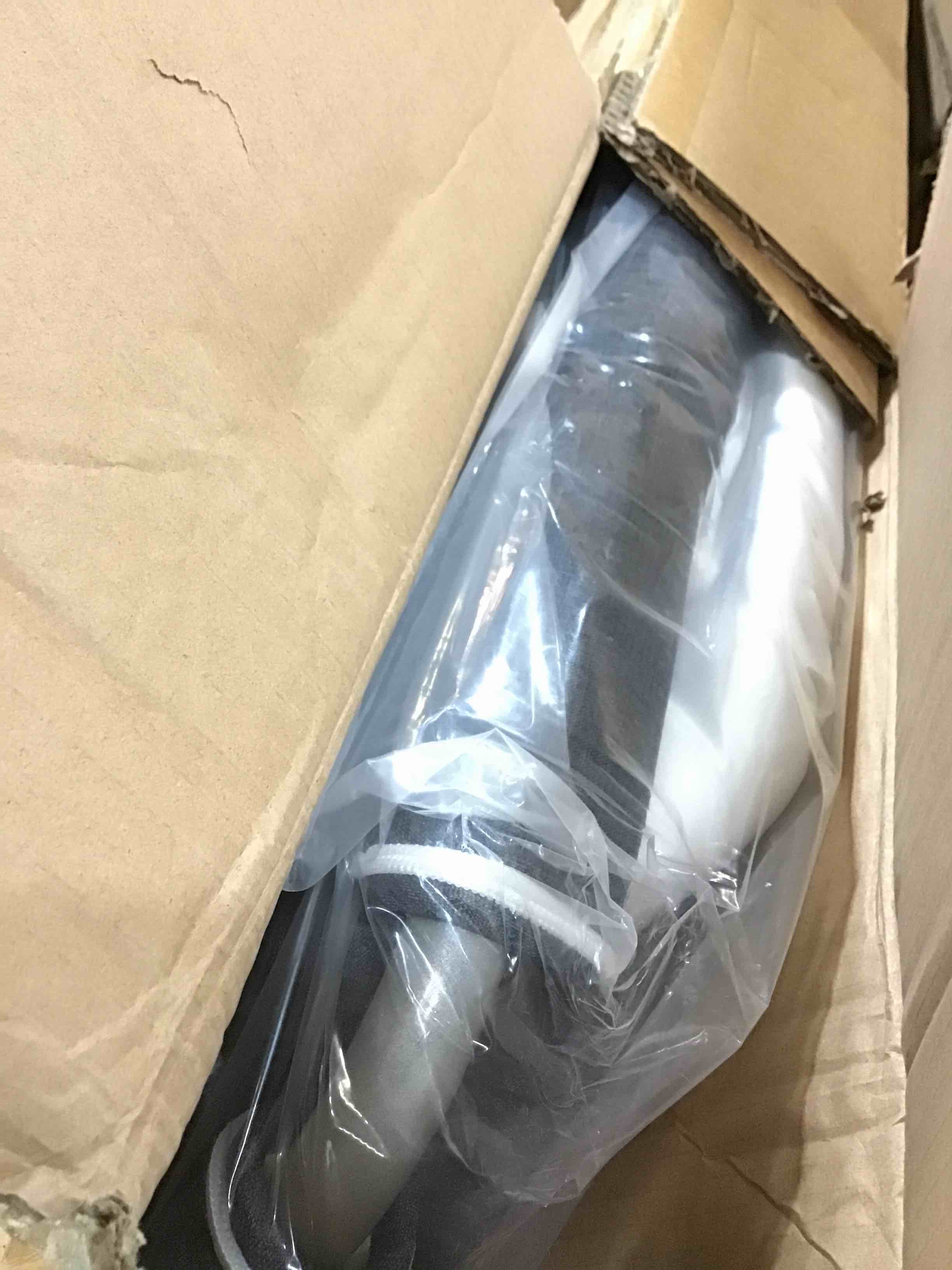 https://s3.amazonaws.com/lotting-images-prod/bidfta/YEL6058138_1713455063603.jpeg