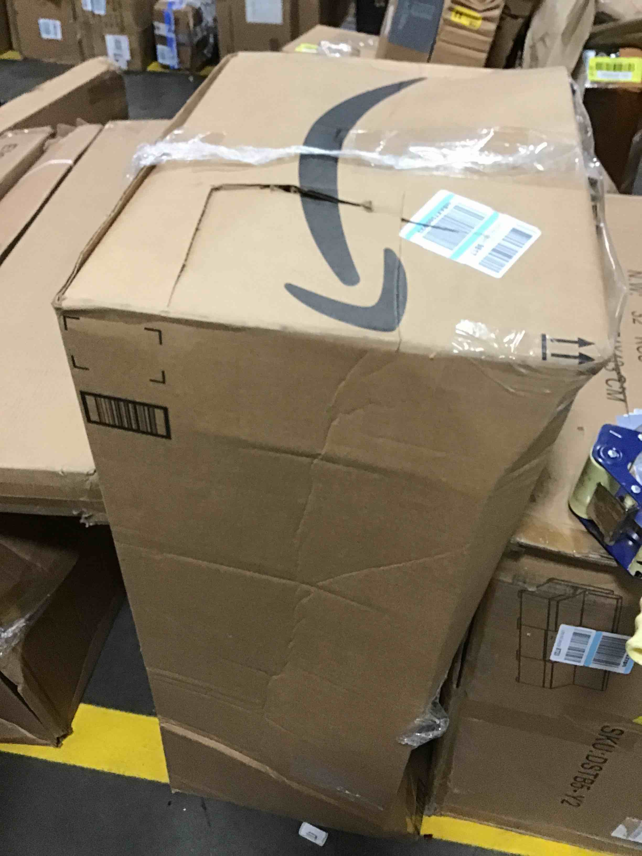 https://s3.amazonaws.com/lotting-images-prod/bidfta/YEL6058148_1713459654023.jpeg