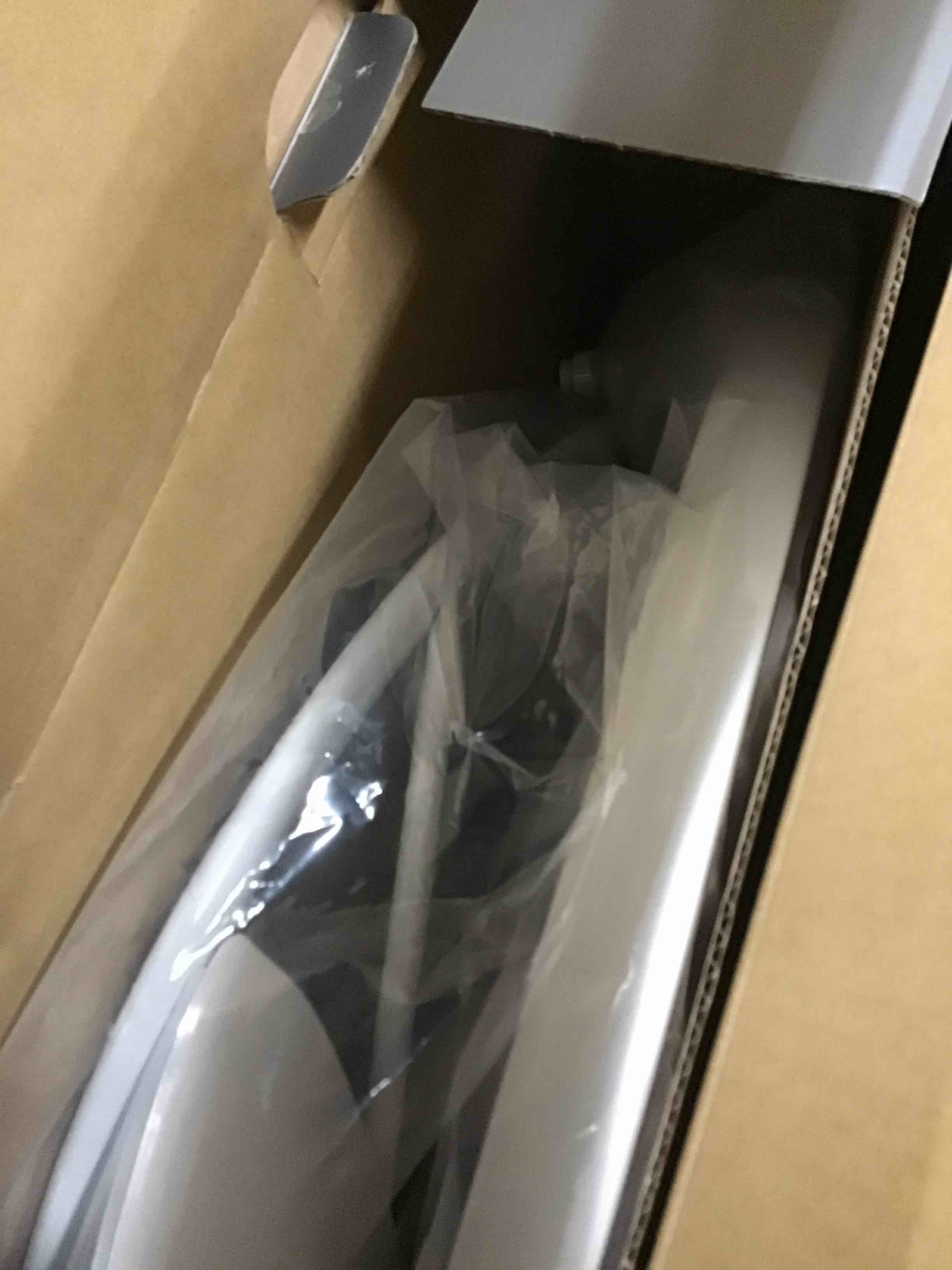 https://s3.amazonaws.com/lotting-images-prod/bidfta/YEL6058554_1714759647071.jpeg