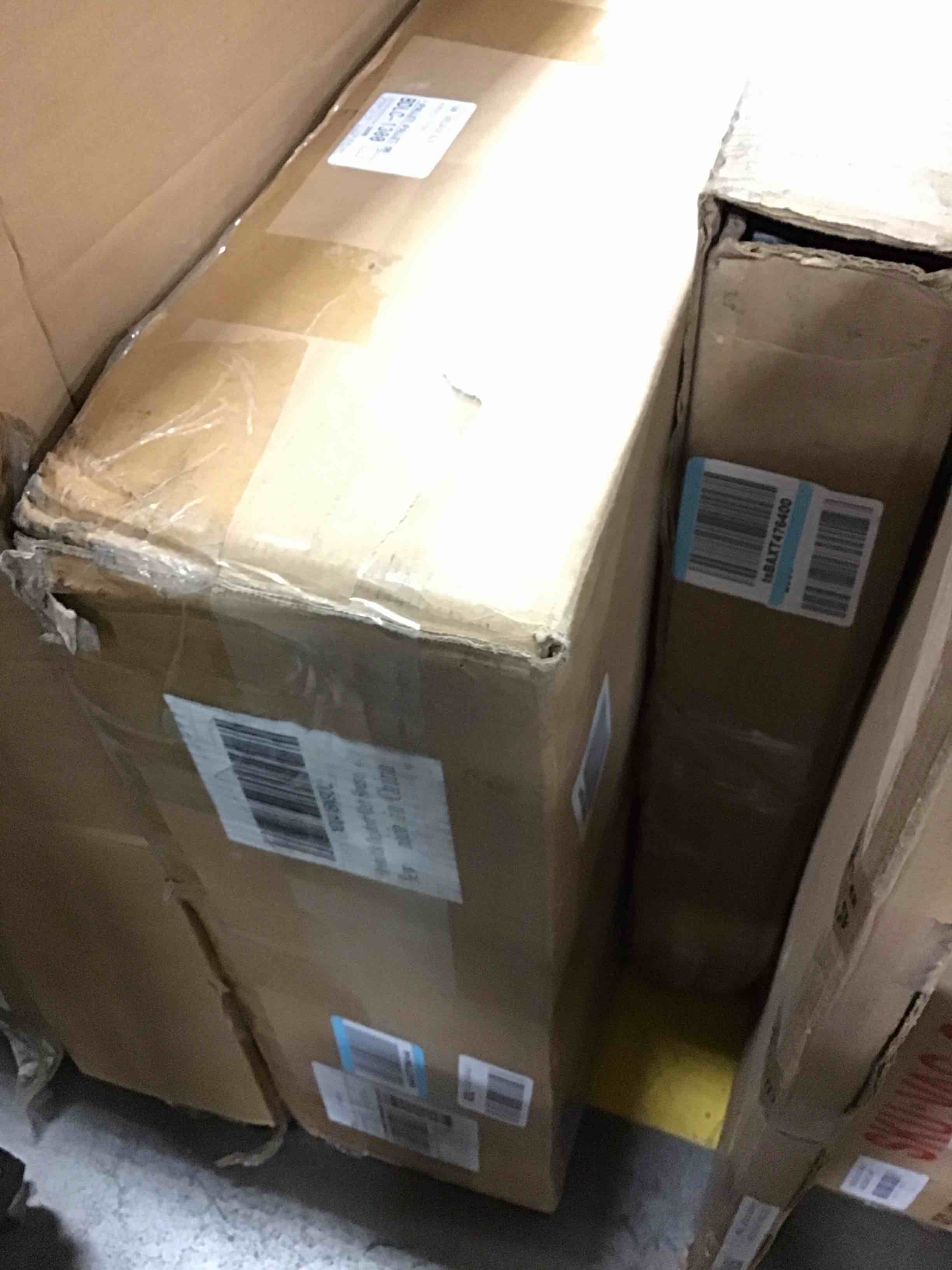 https://s3.amazonaws.com/lotting-images-prod/bidfta/YEL6059079_1719668074817.jpeg