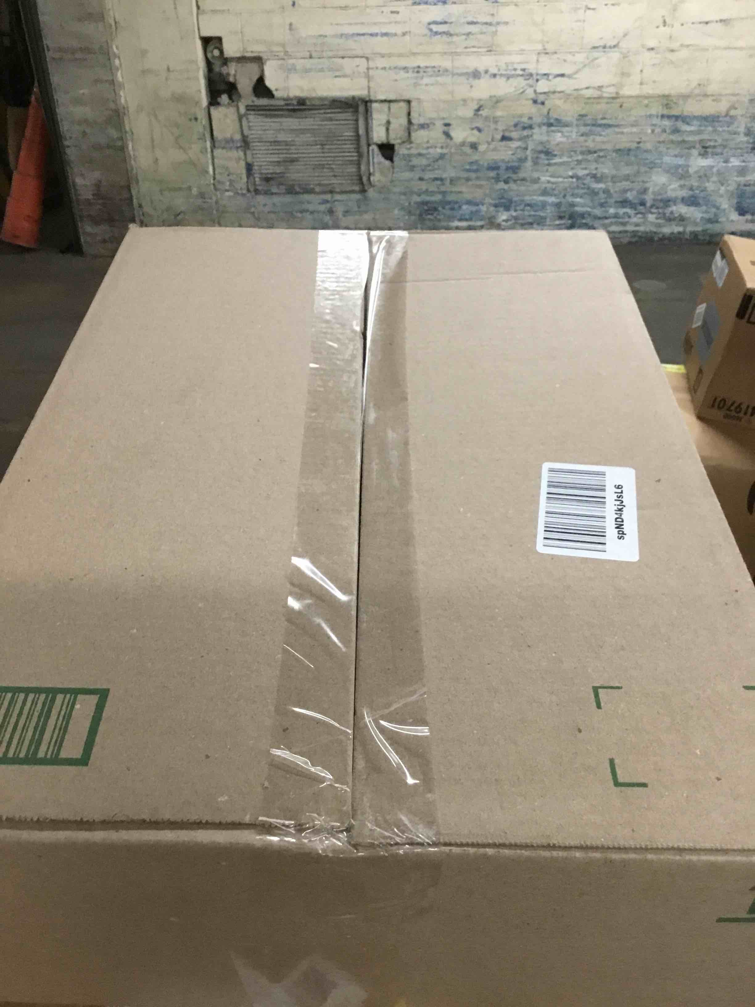 https://s3.amazonaws.com/lotting-images-prod/bidfta/YEL6060084_1723662222606.jpeg