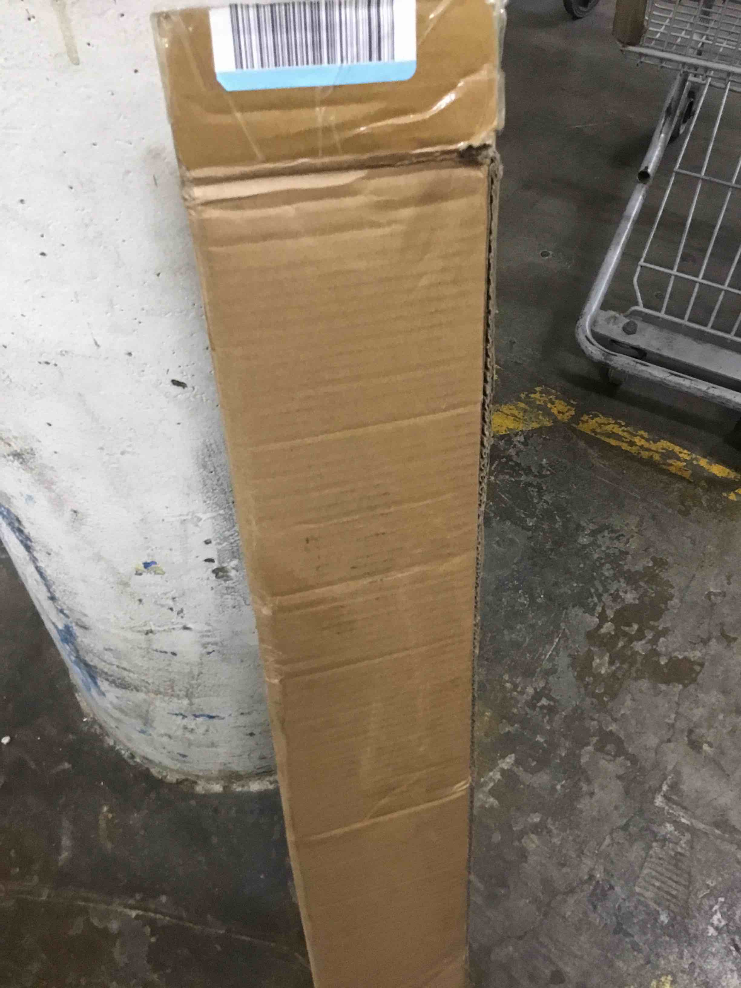 https://s3.amazonaws.com/lotting-images-prod/bidfta/YEL6060337_1724442655893.jpeg