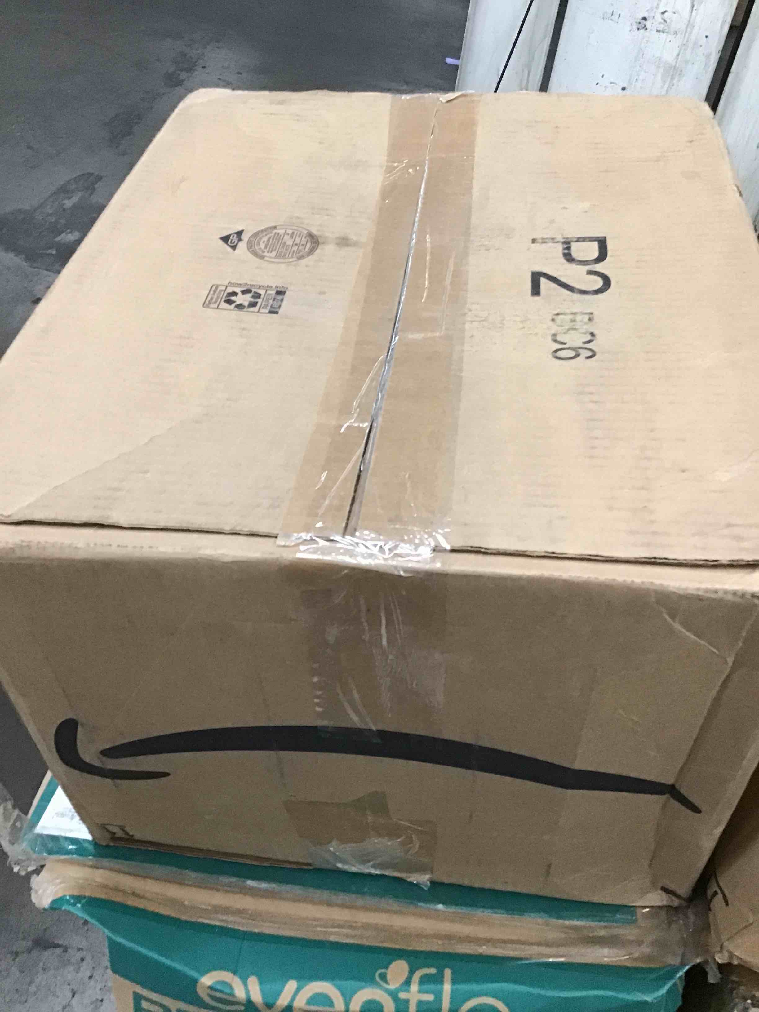https://s3.amazonaws.com/lotting-images-prod/bidfta/YEL6062948_1717615560525.jpeg
