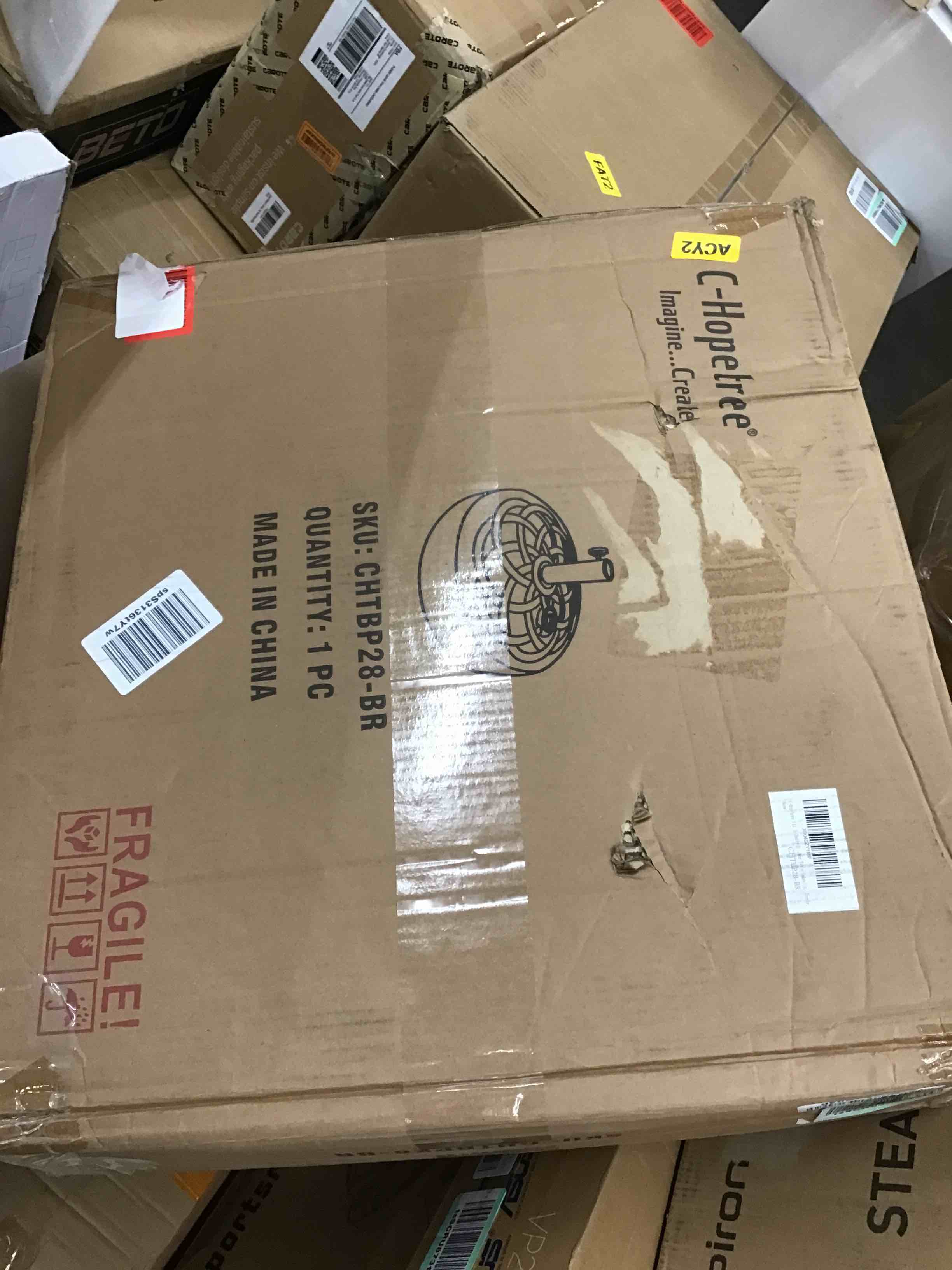 https://s3.amazonaws.com/lotting-images-prod/bidfta/YEL6062960_1717676706694.jpeg