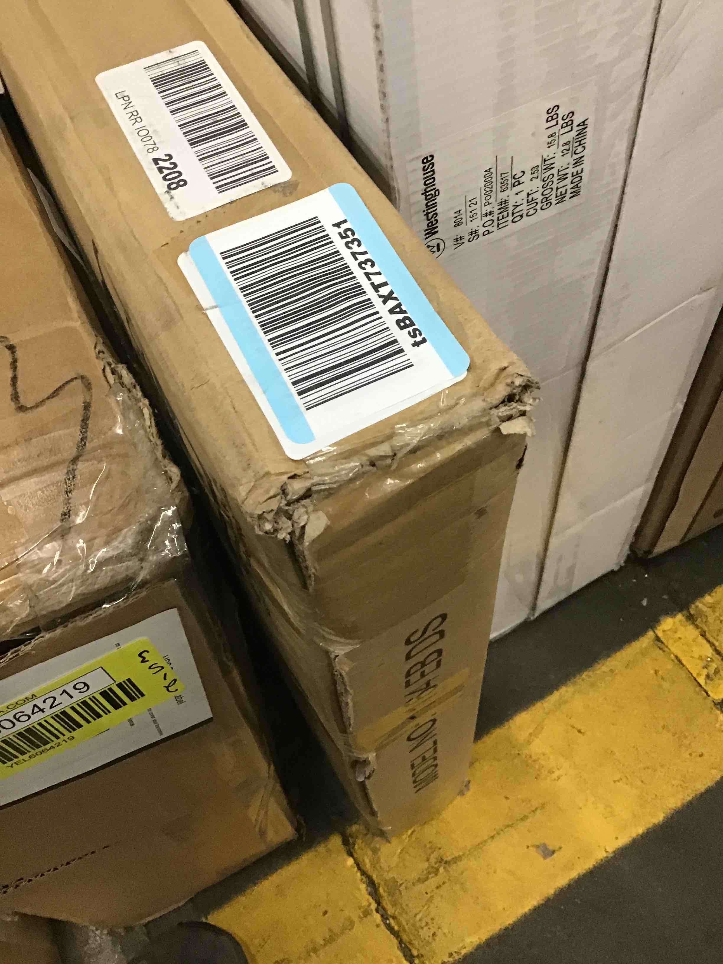 https://s3.amazonaws.com/lotting-images-prod/bidfta/YEL6064220_1713369472952.jpeg