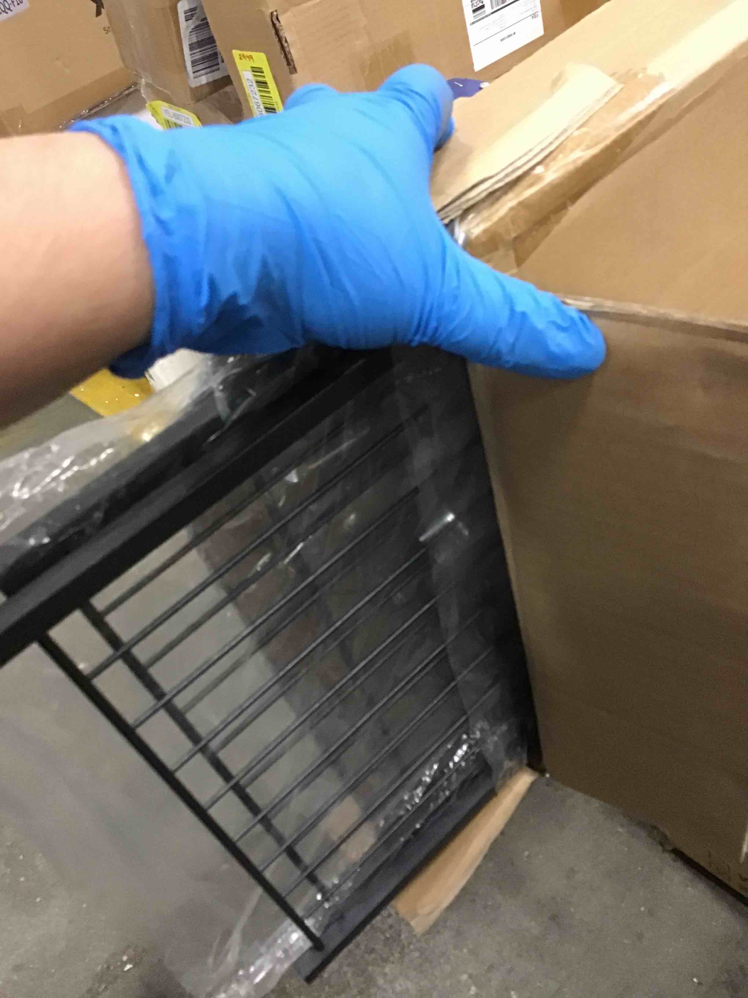 https://s3.amazonaws.com/lotting-images-prod/bidfta/YEL6067239_1716903402556.jpeg