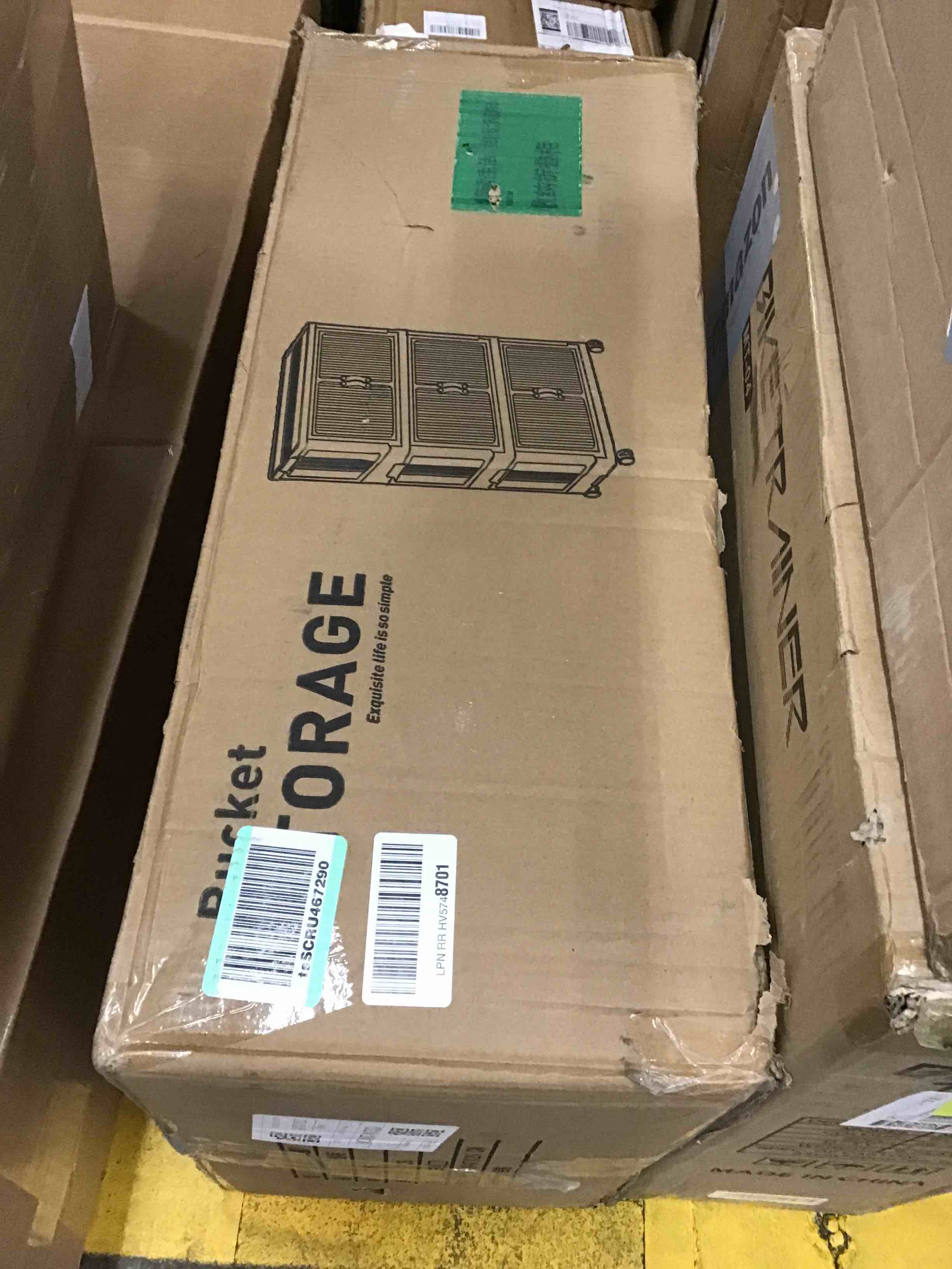 https://s3.amazonaws.com/lotting-images-prod/bidfta/YEL6070964_1716921368538.jpeg