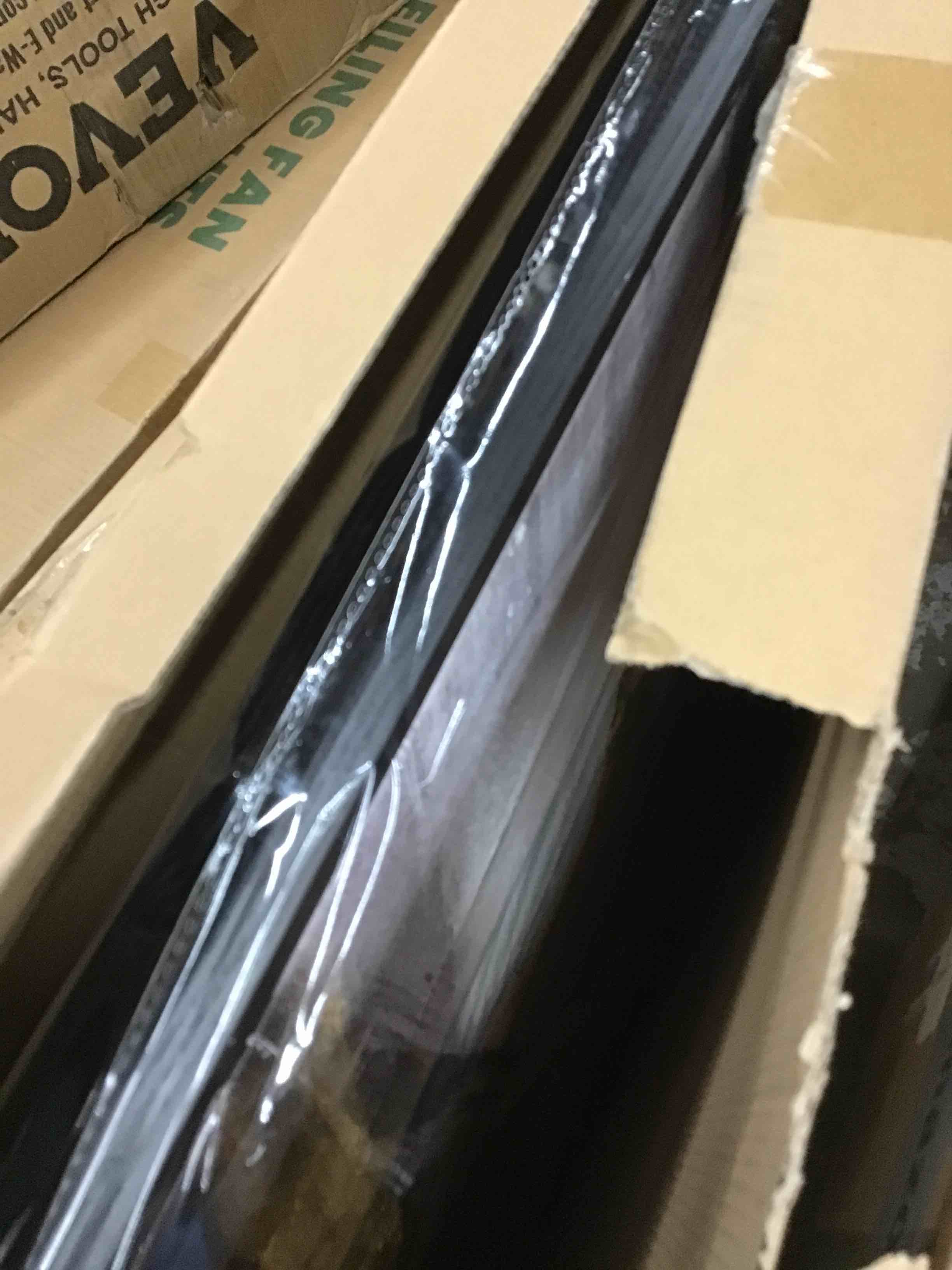 https://s3.amazonaws.com/lotting-images-prod/bidfta/YEL6070978_1716923509449.jpeg