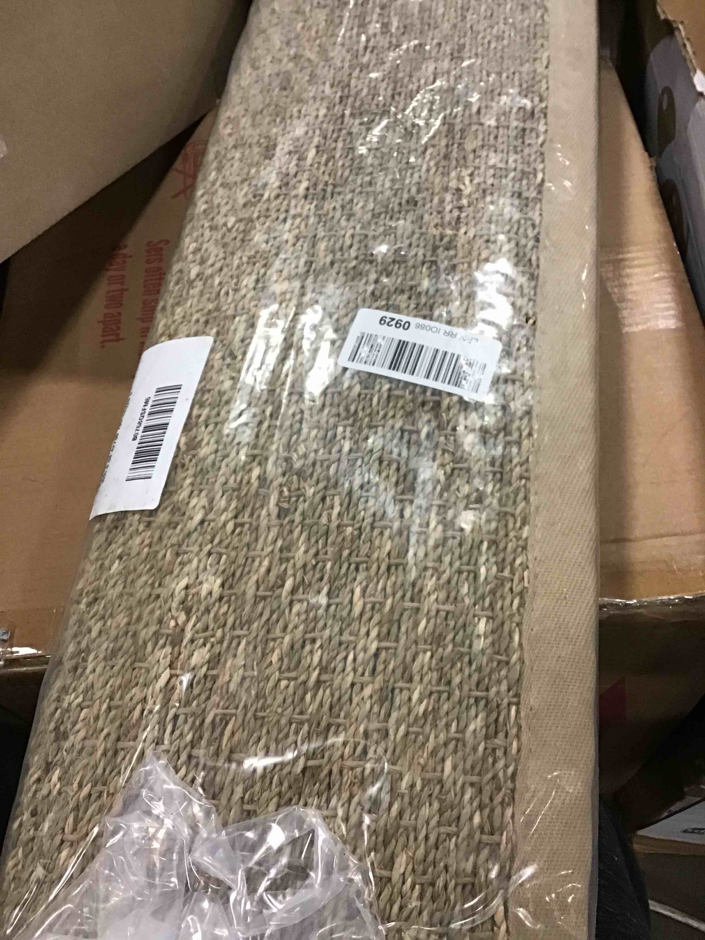 https://s3.amazonaws.com/lotting-images-prod/bidfta/YEL6071702_1719432370636.jpeg