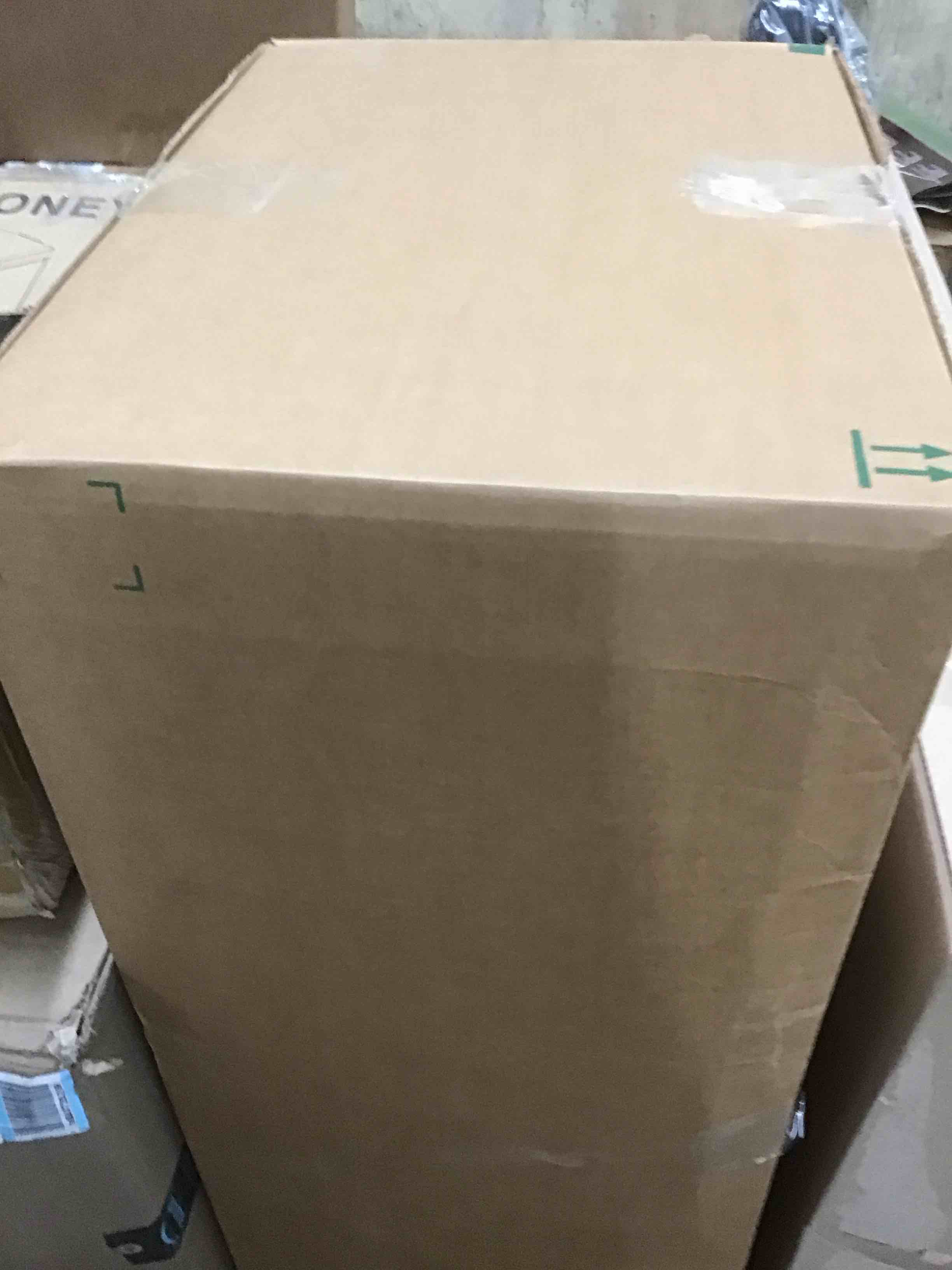 https://s3.amazonaws.com/lotting-images-prod/bidfta/YEL6073666_1715702136637.jpeg