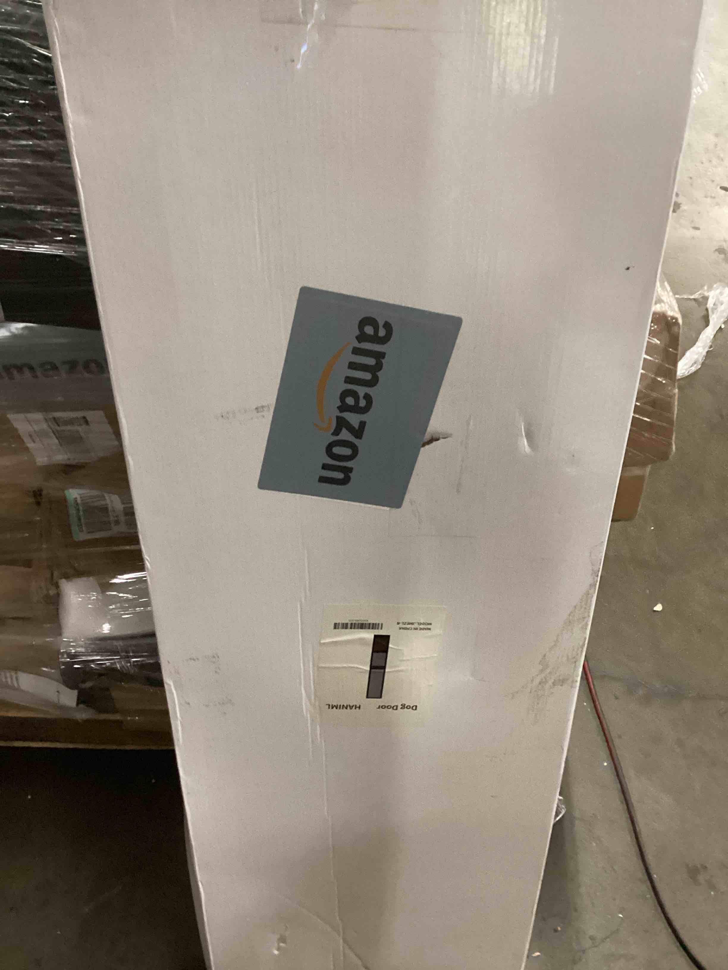 https://s3.amazonaws.com/lotting-images-prod/bidfta/YEL6077039_1721313185315.jpeg