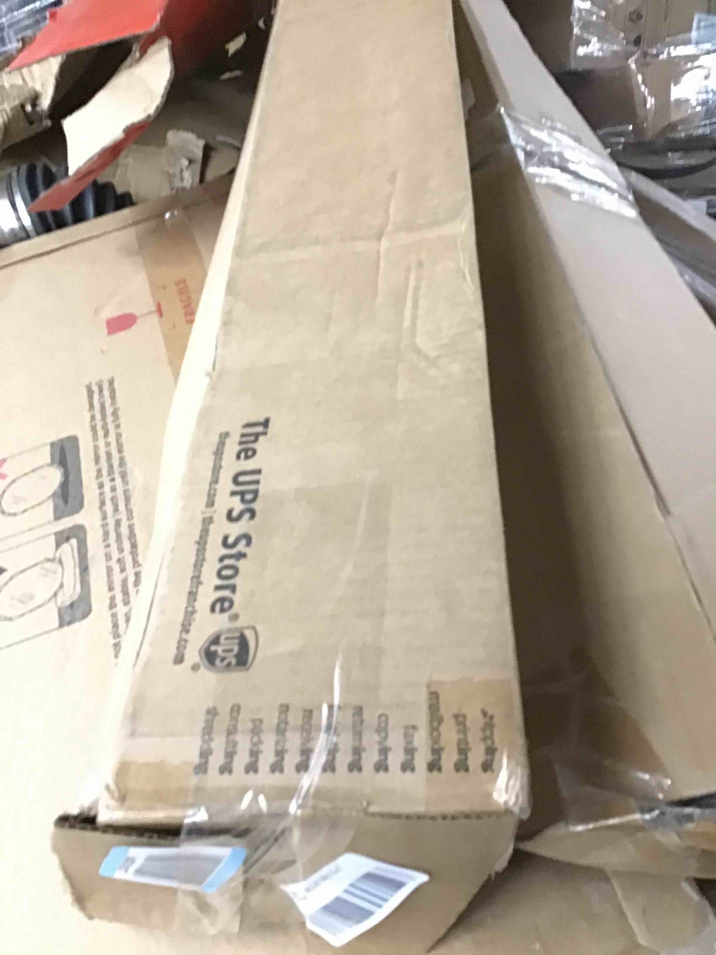 https://s3.amazonaws.com/lotting-images-prod/bidfta/YEL6077452_1722515400900.jpeg