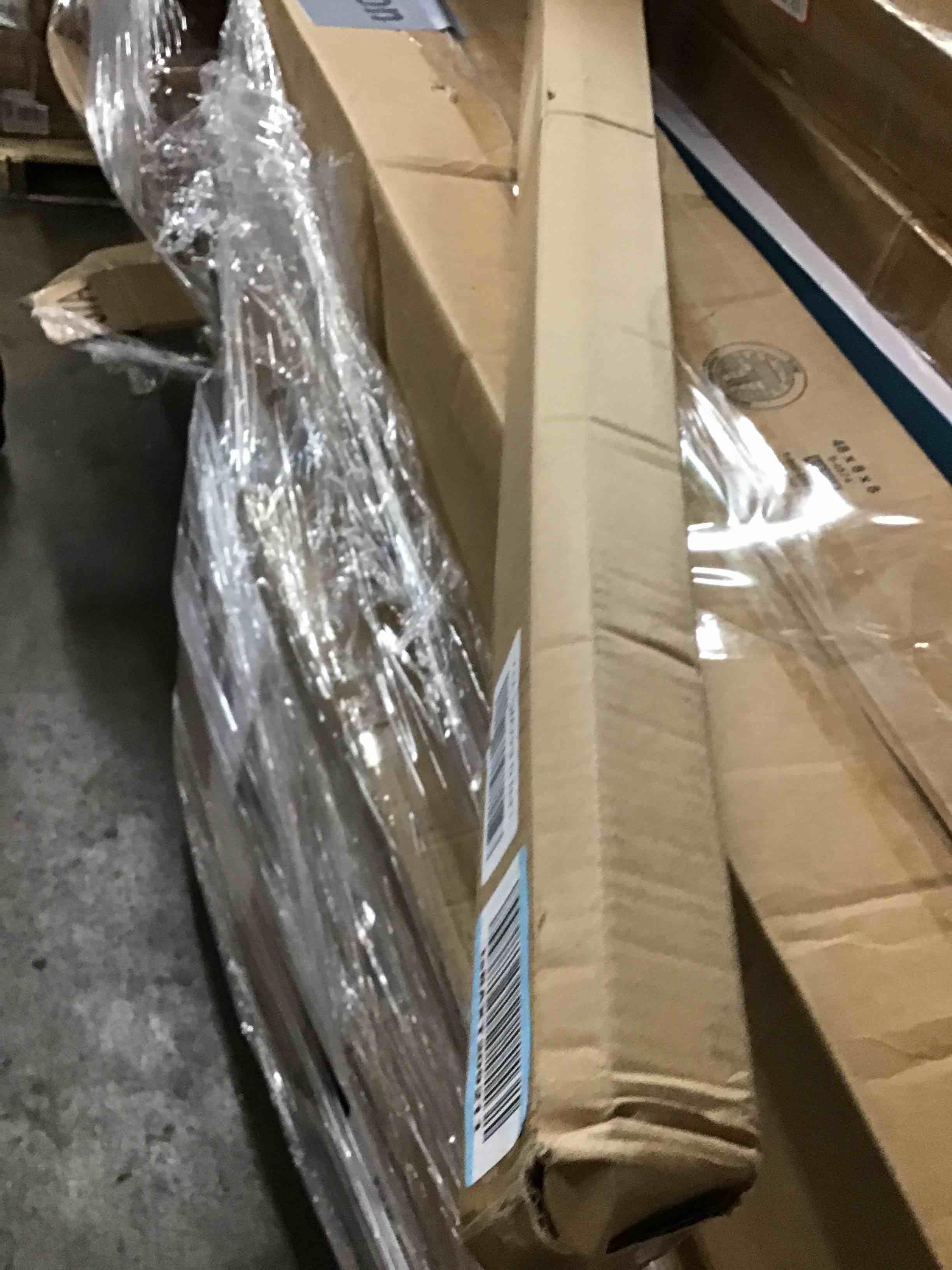 https://s3.amazonaws.com/lotting-images-prod/bidfta/YEL6077830_1722866052527.jpeg