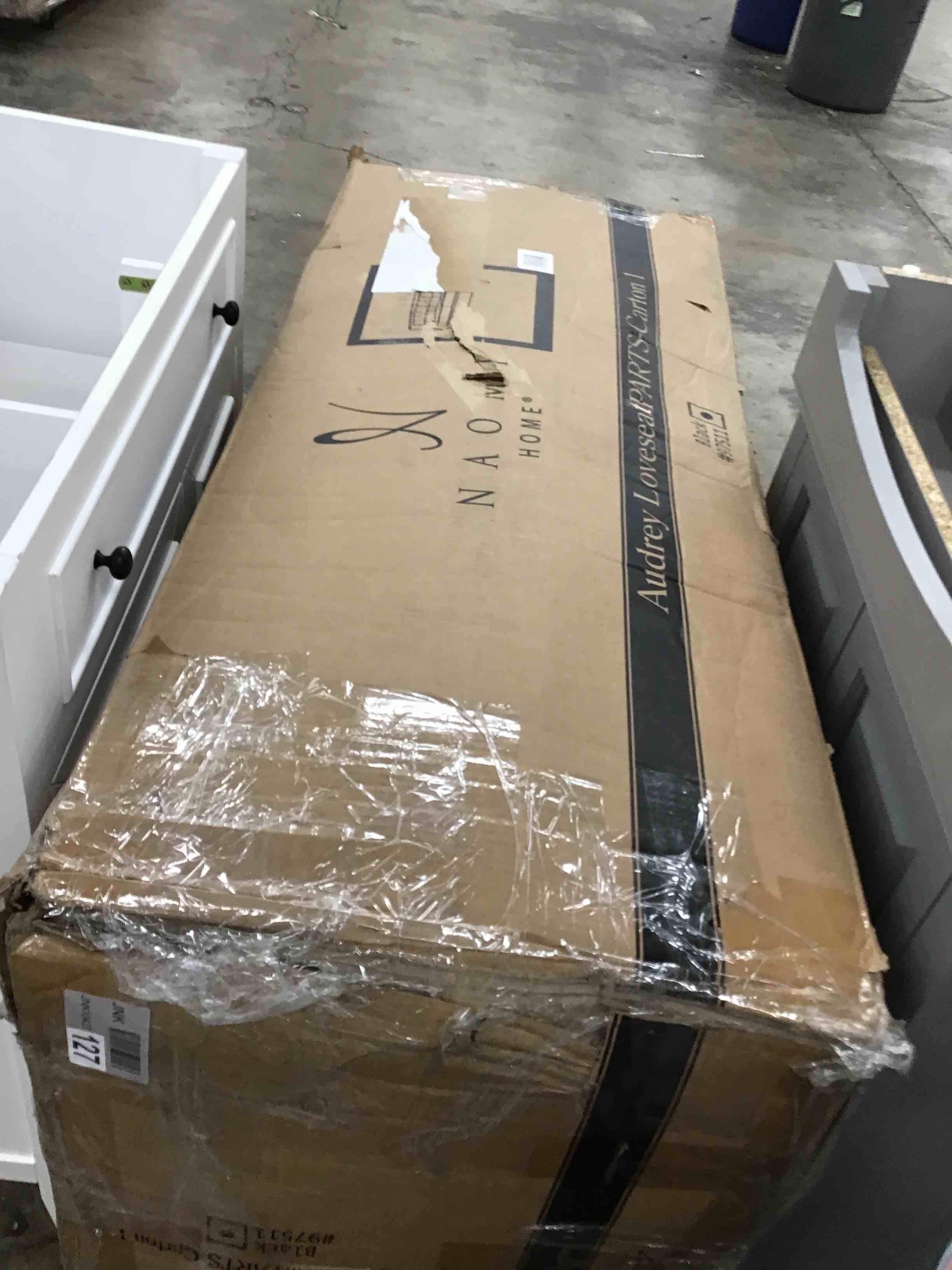 https://s3.amazonaws.com/lotting-images-prod/bidfta/YEL6078644_1712320498711.jpeg