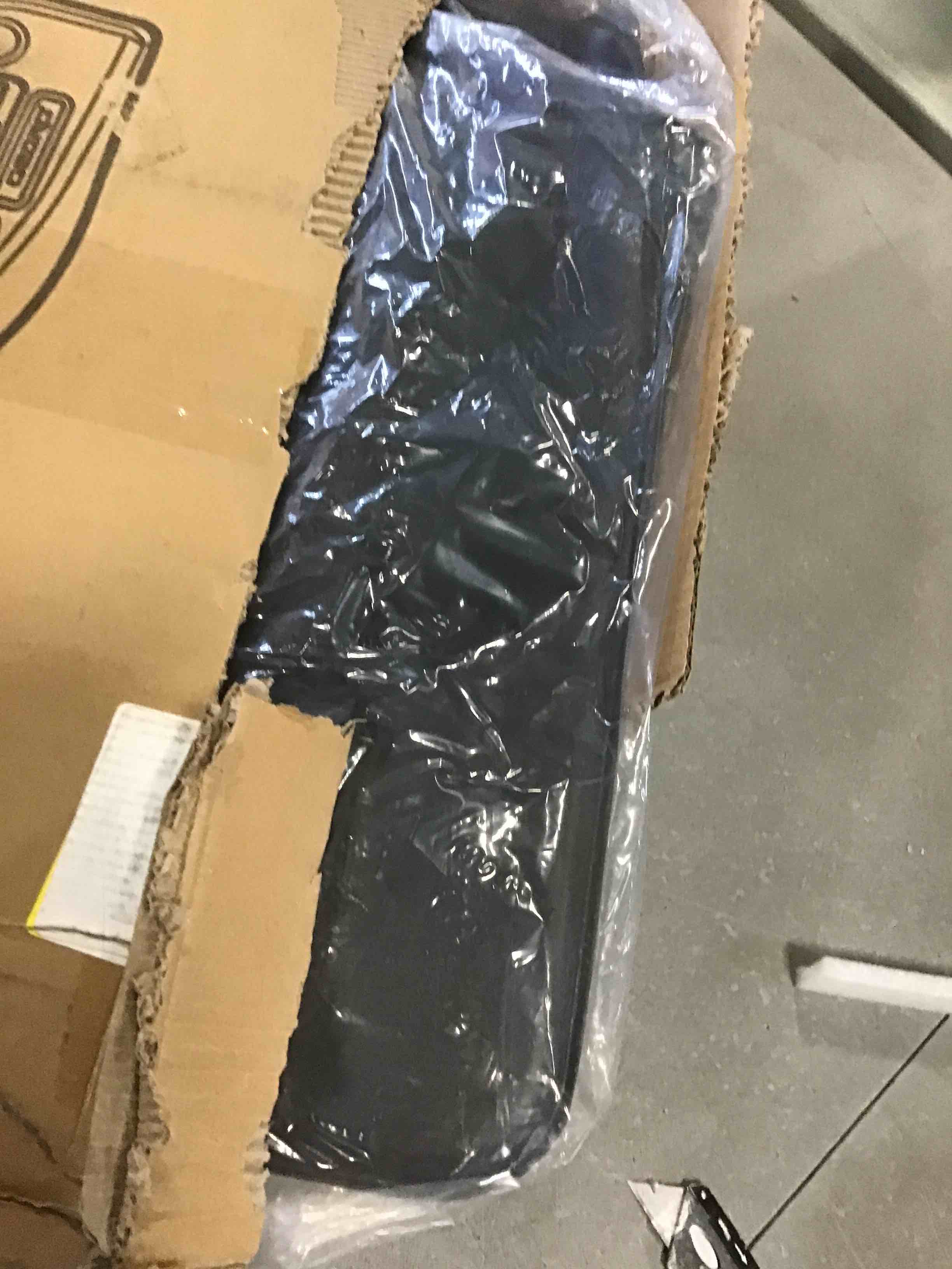 https://s3.amazonaws.com/lotting-images-prod/bidfta/YEL6080339_1708531453762.jpeg