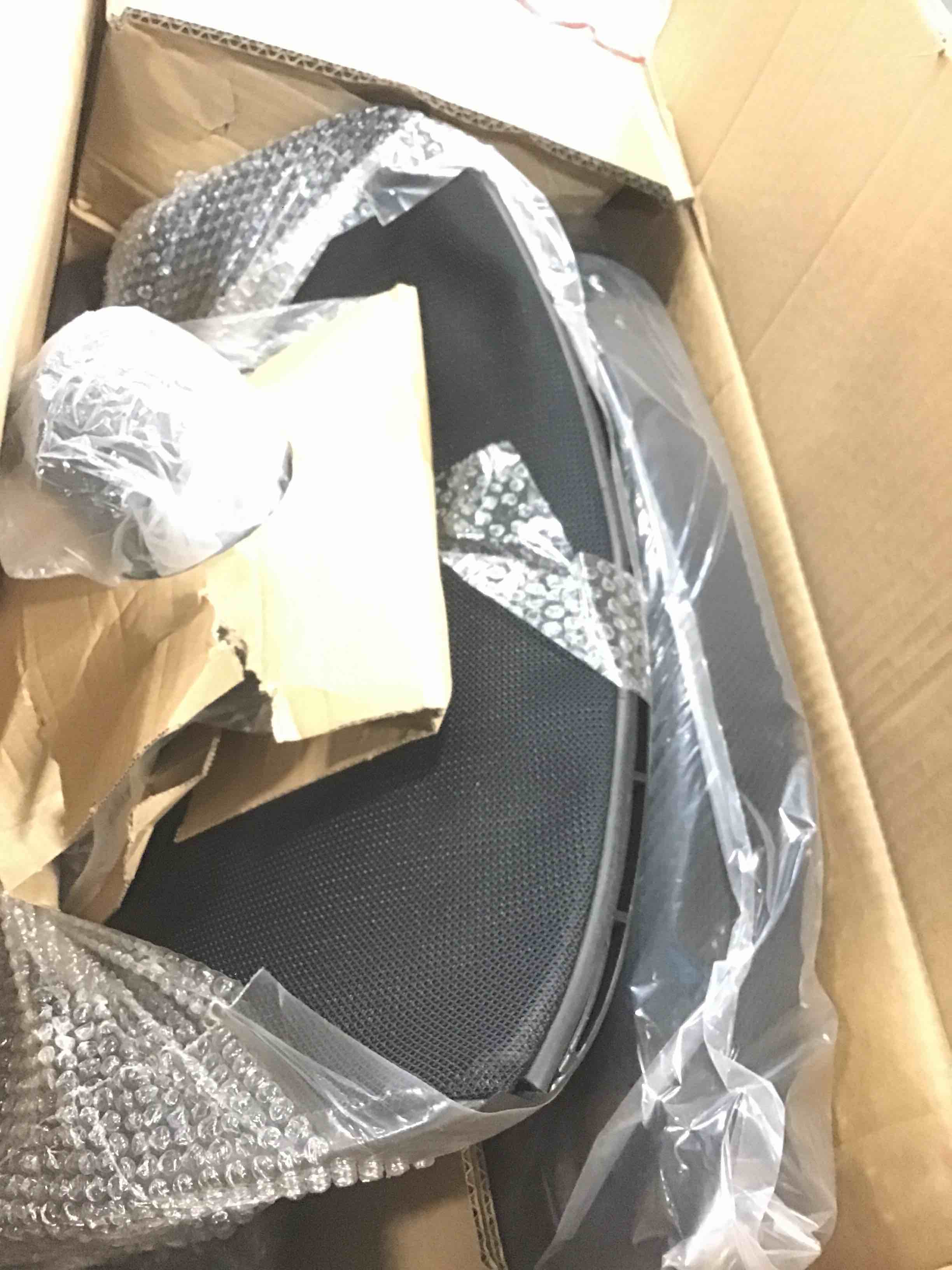 https://s3.amazonaws.com/lotting-images-prod/bidfta/YEL6080665_1708705845830.jpeg