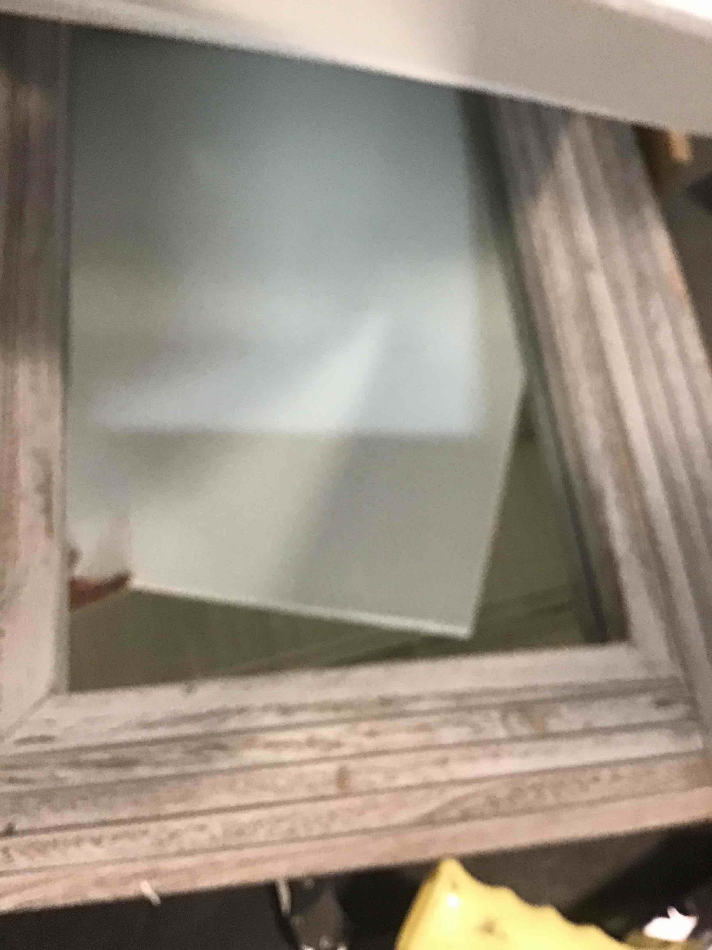 https://s3.amazonaws.com/lotting-images-prod/bidfta/YEL6080732_1708713718606.jpeg