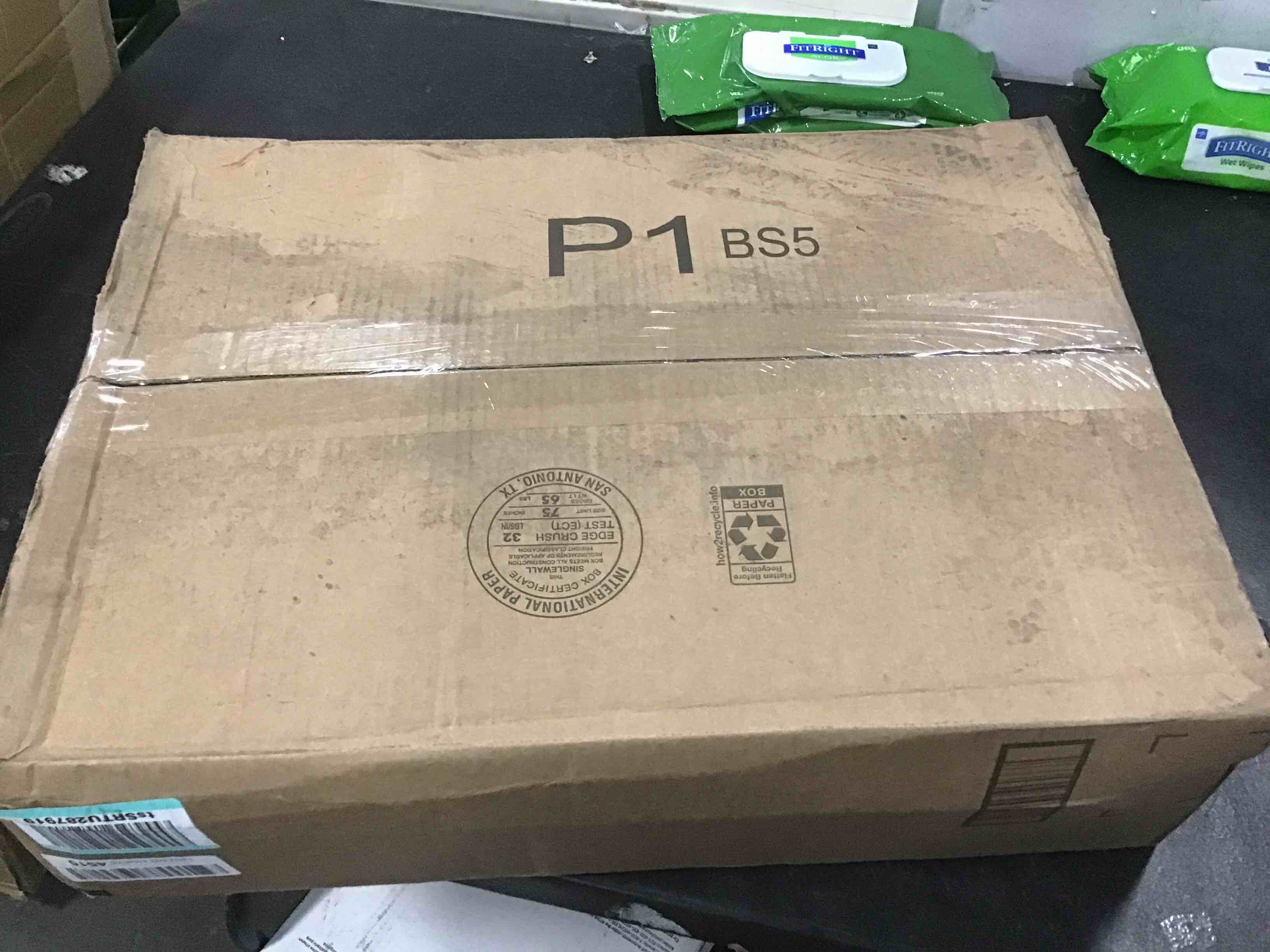 https://s3.amazonaws.com/lotting-images-prod/bidfta/YEL6080815_1708723375963.jpeg