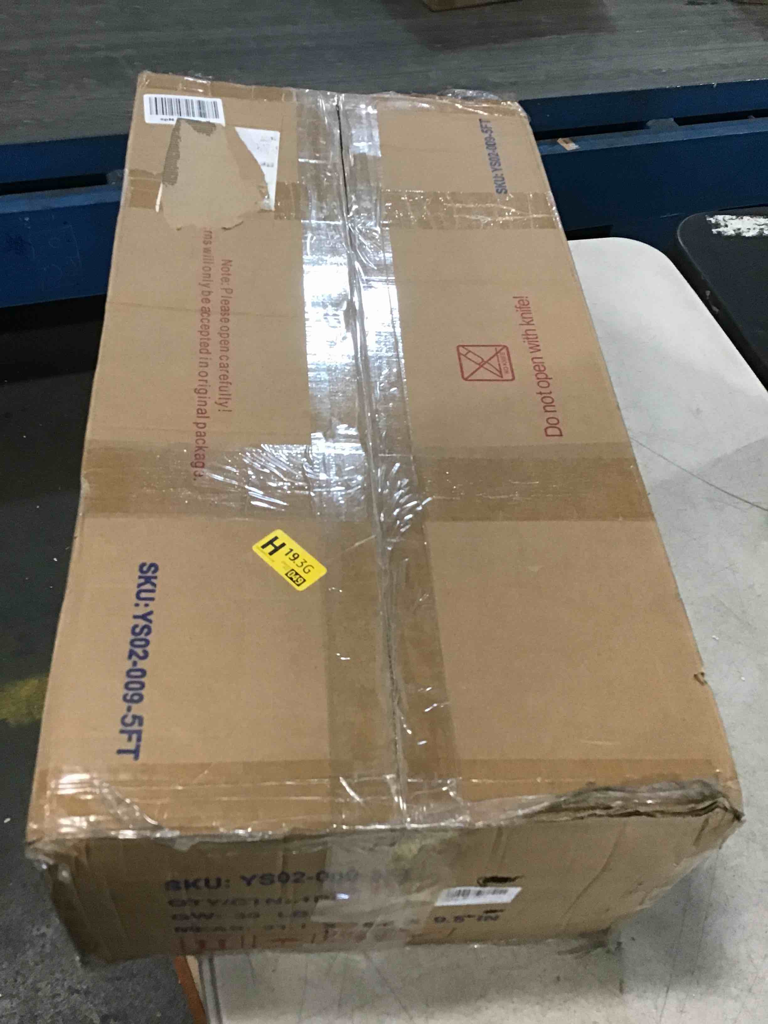 https://s3.amazonaws.com/lotting-images-prod/bidfta/YEL6081124_1708957776561.jpeg
