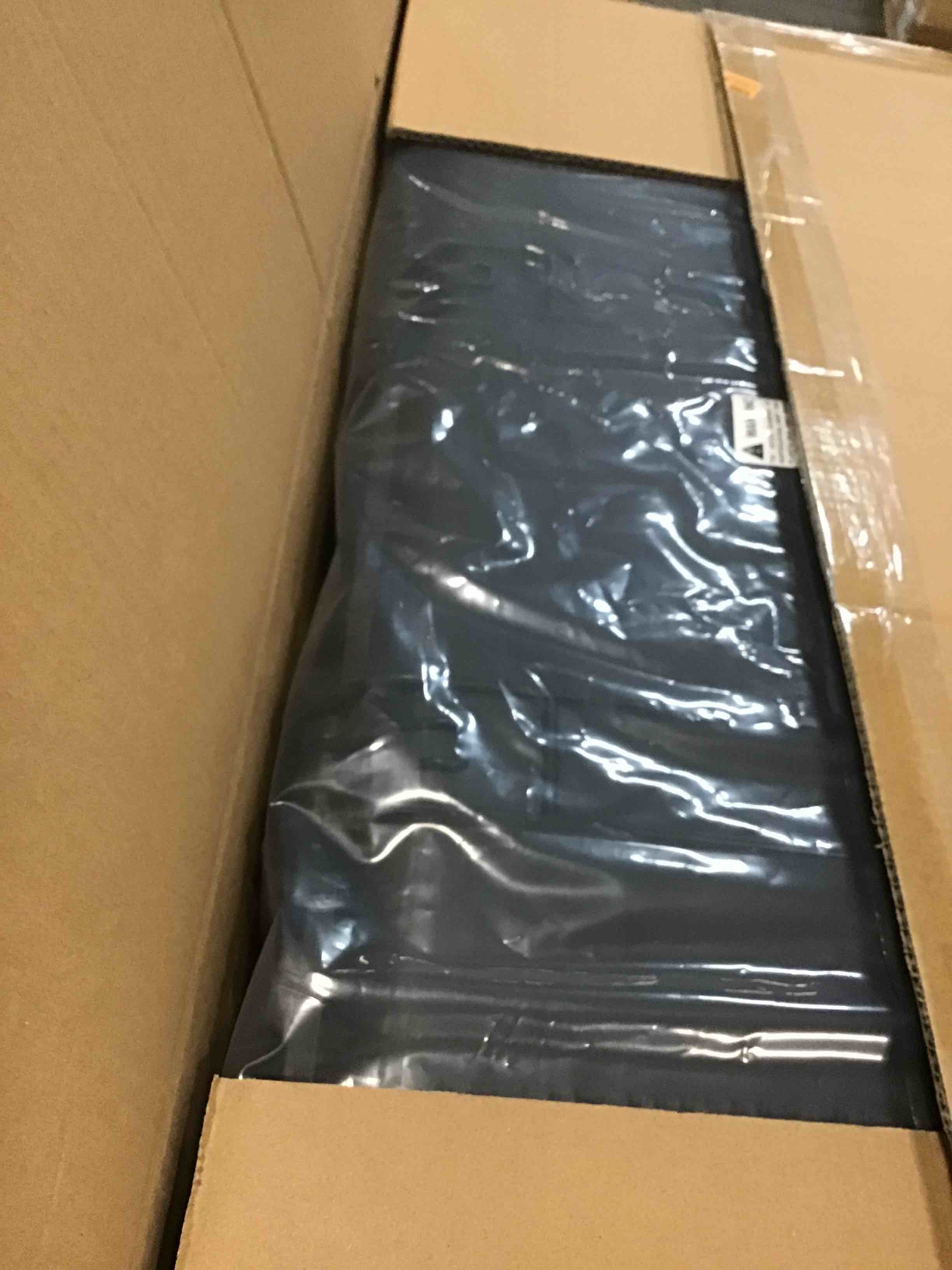 https://s3.amazonaws.com/lotting-images-prod/bidfta/YEL6081126_1708957899722.jpeg