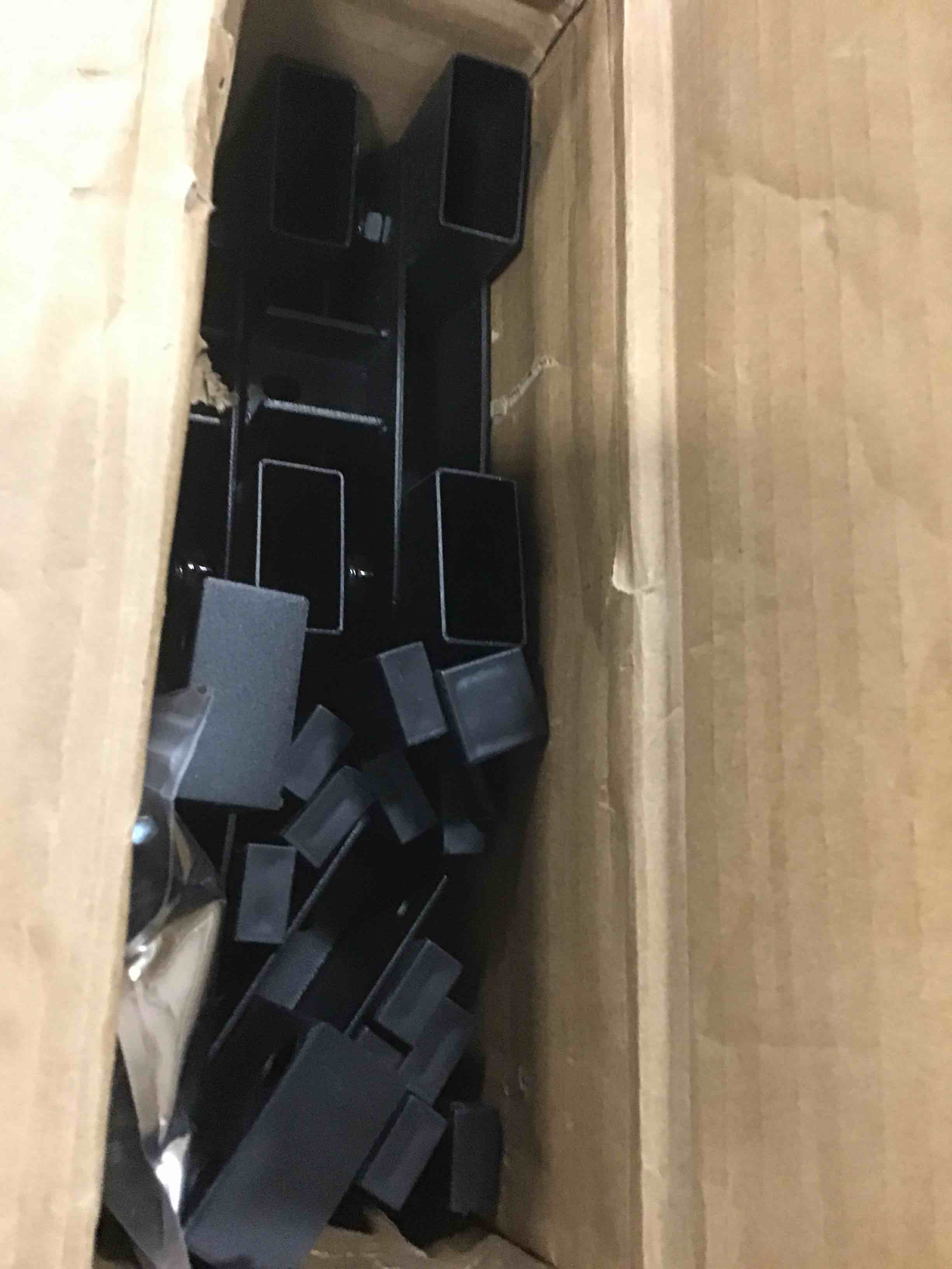 https://s3.amazonaws.com/lotting-images-prod/bidfta/YEL6081326_1709042657615.jpeg