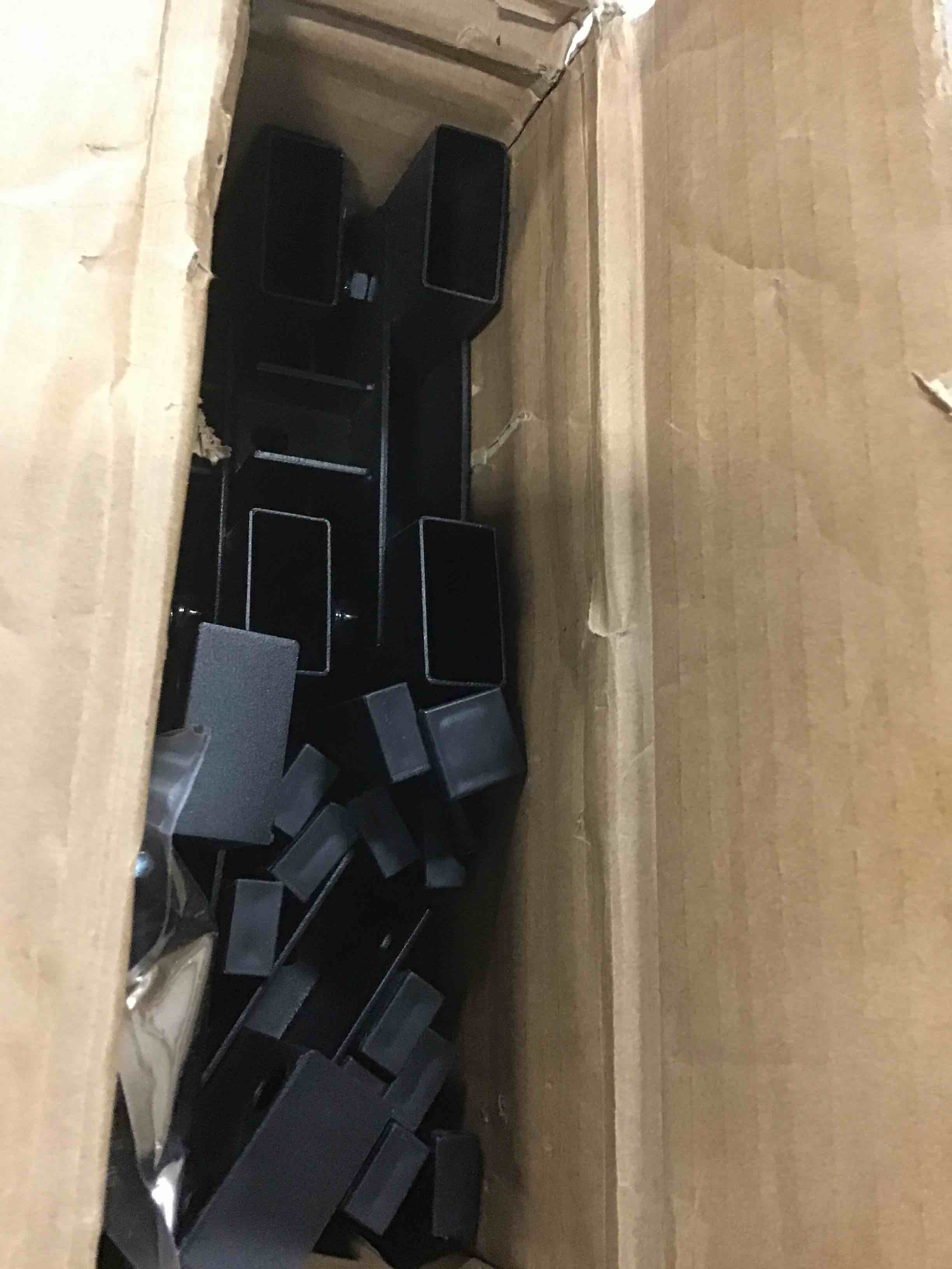 https://s3.amazonaws.com/lotting-images-prod/bidfta/YEL6081326_1709042659540.jpeg