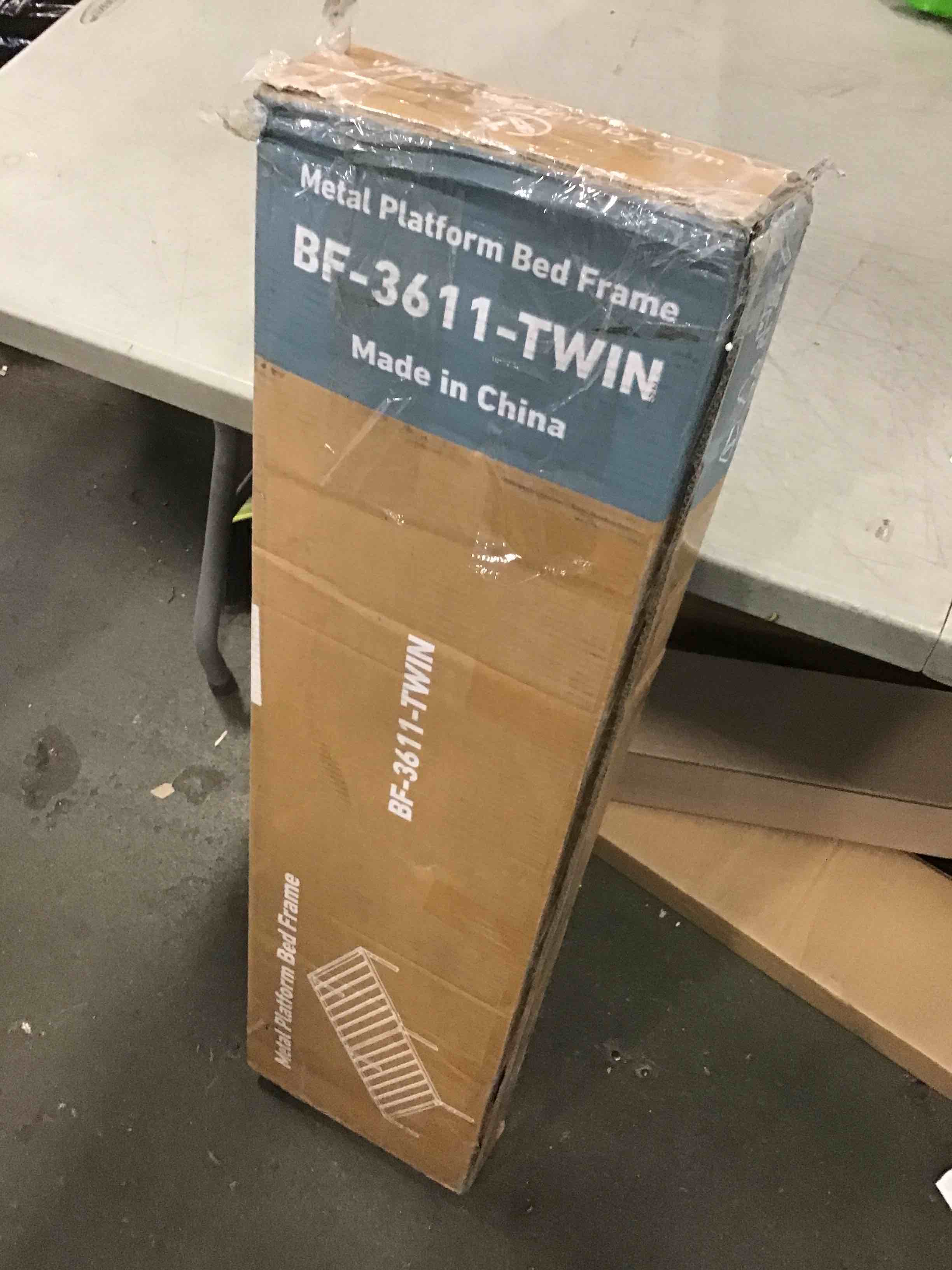 https://s3.amazonaws.com/lotting-images-prod/bidfta/YEL6081326_1709042675332.jpeg