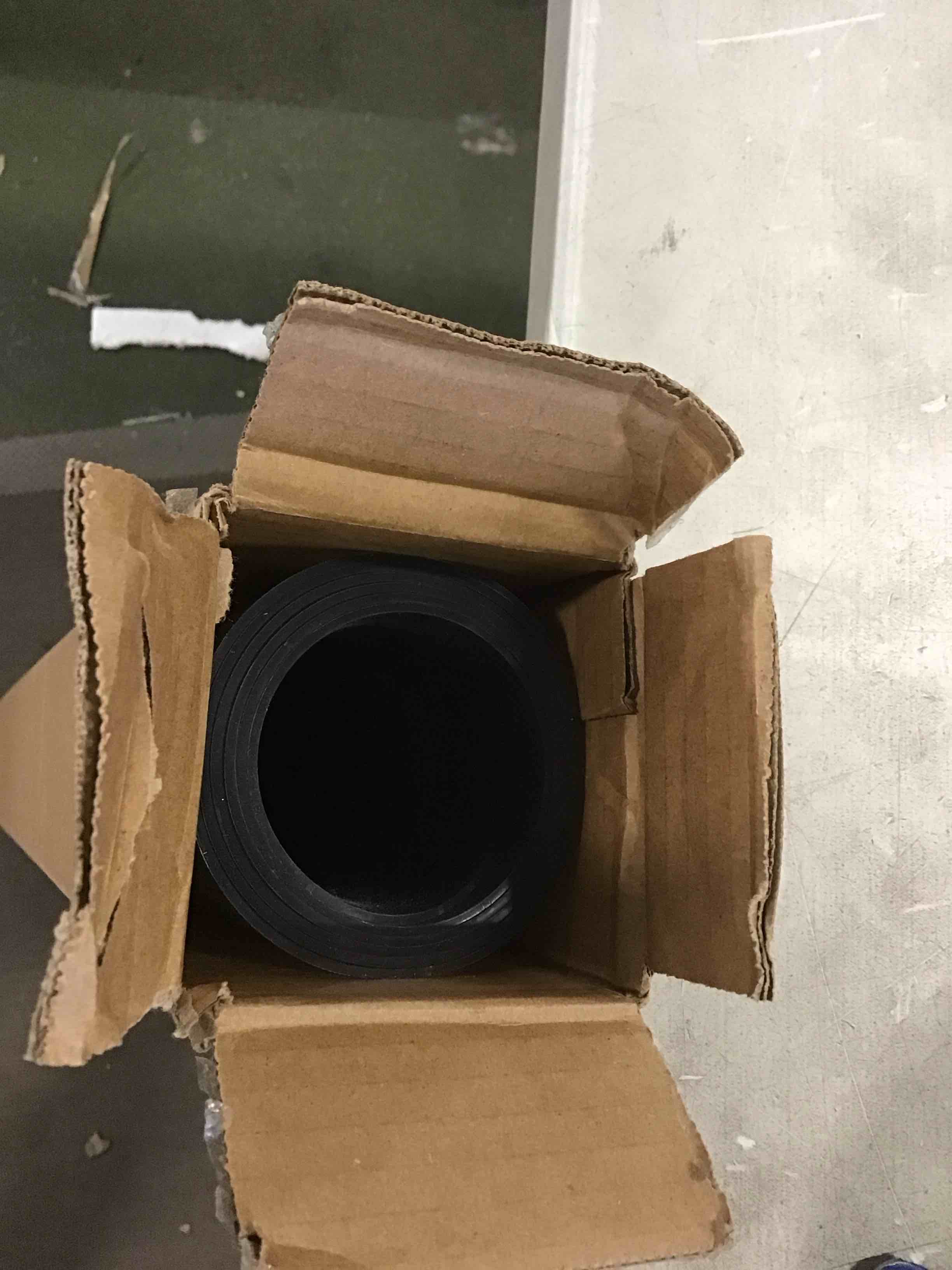 https://s3.amazonaws.com/lotting-images-prod/bidfta/YEL6082180_1708701557589.jpeg