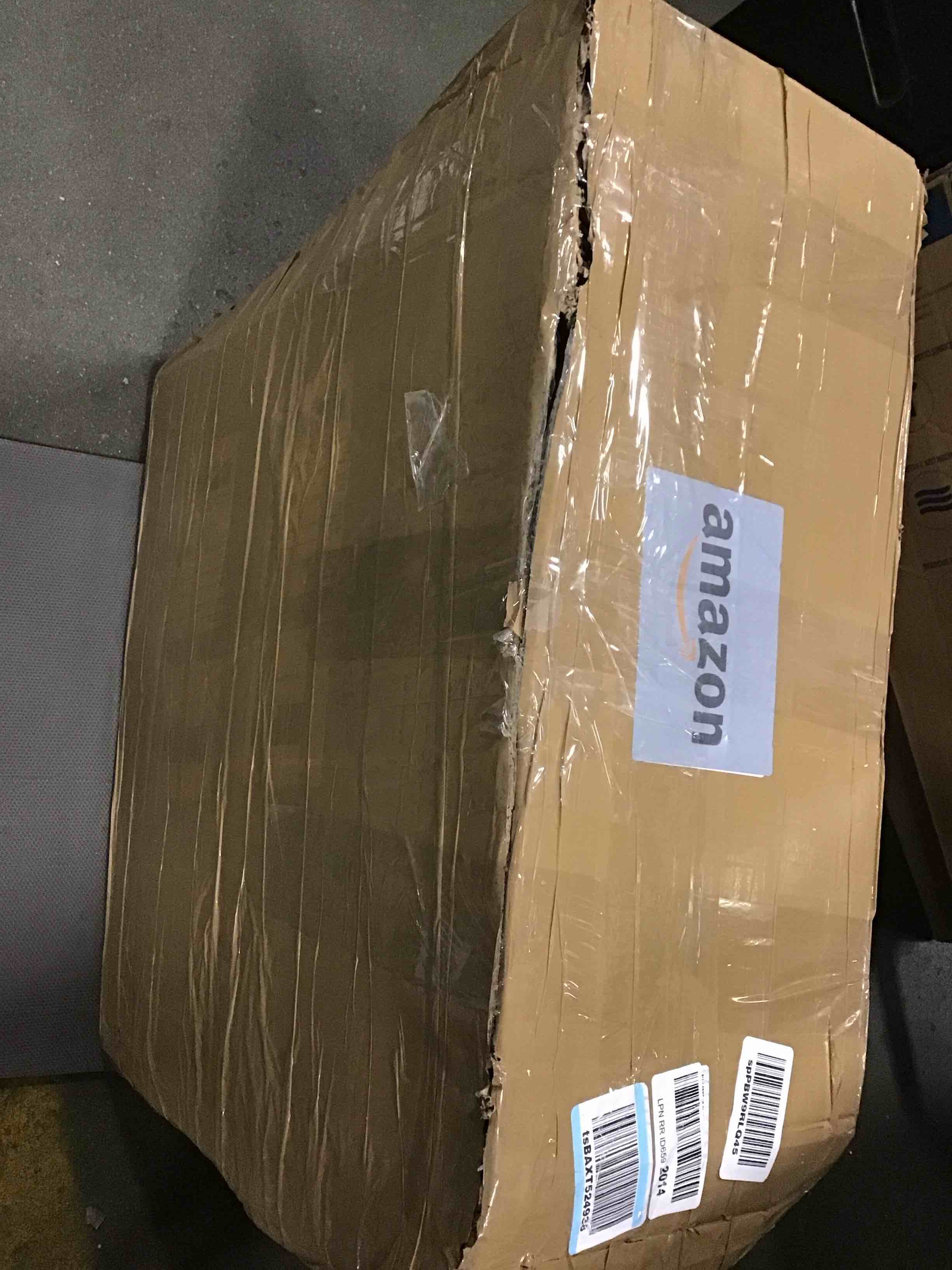 https://s3.amazonaws.com/lotting-images-prod/bidfta/YEL6082418_1708784322638.jpeg
