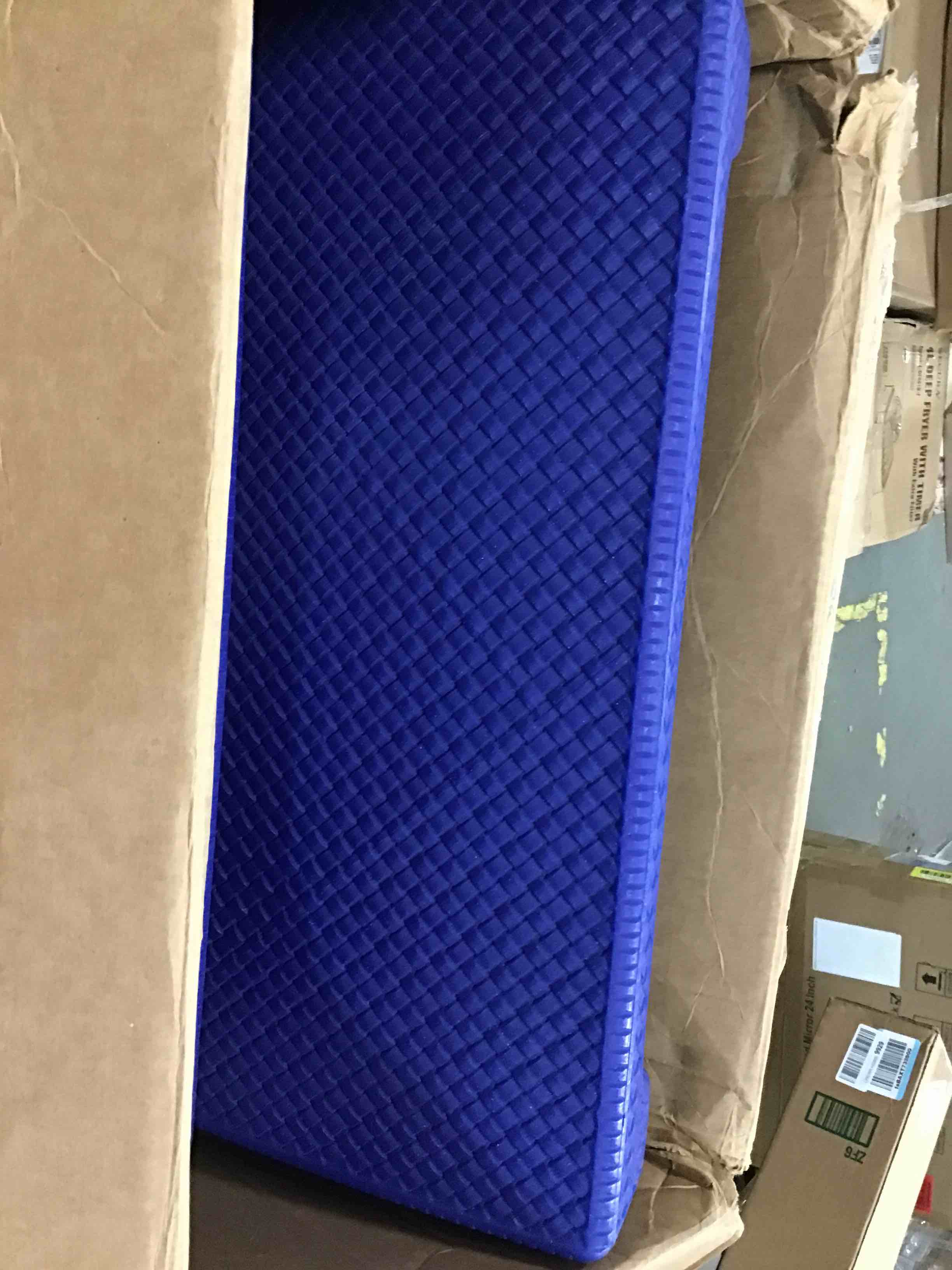 https://s3.amazonaws.com/lotting-images-prod/bidfta/YEL6083036_1708622270886.jpeg