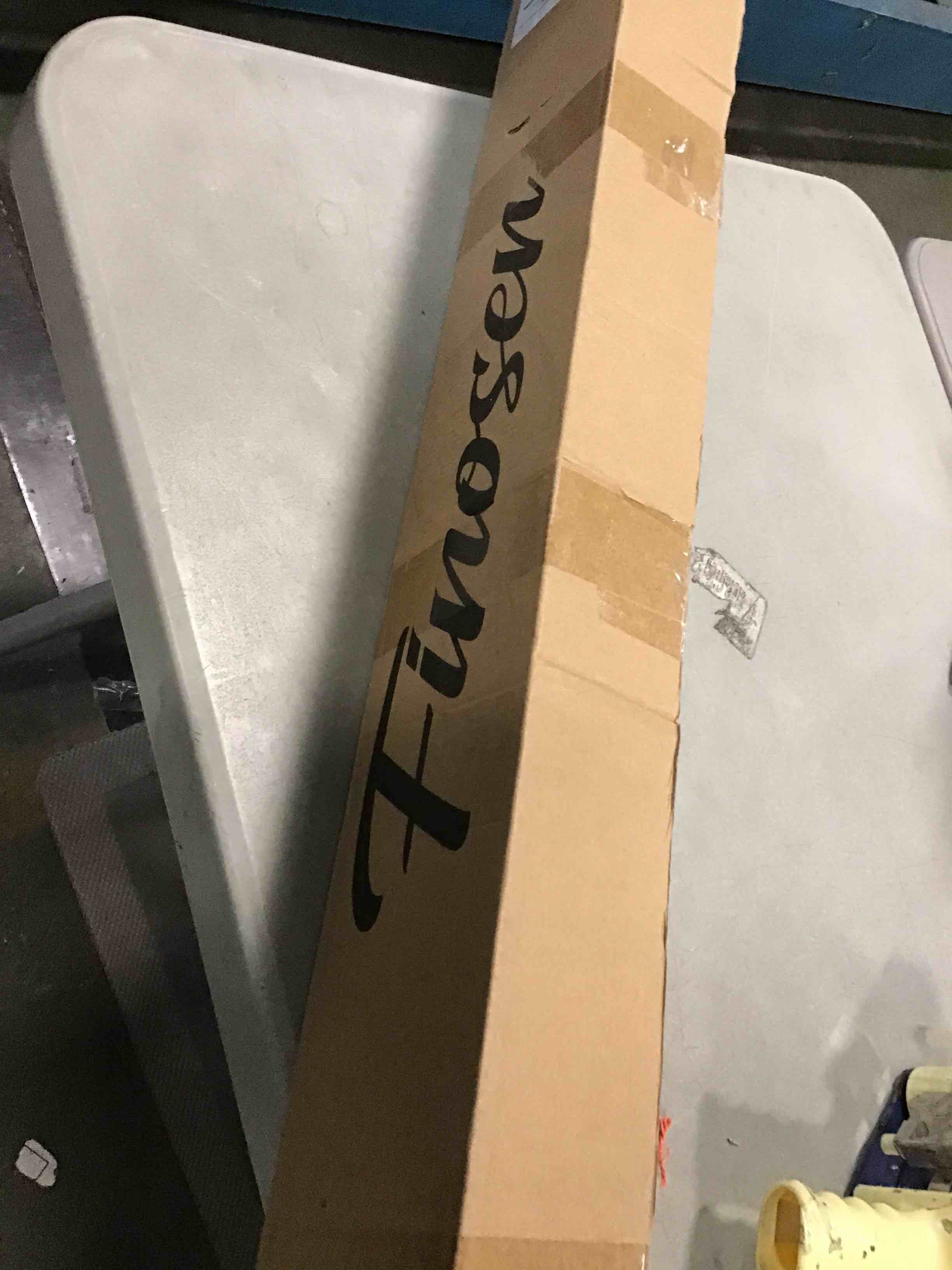 https://s3.amazonaws.com/lotting-images-prod/bidfta/YEL6083925_1708786691962.jpeg